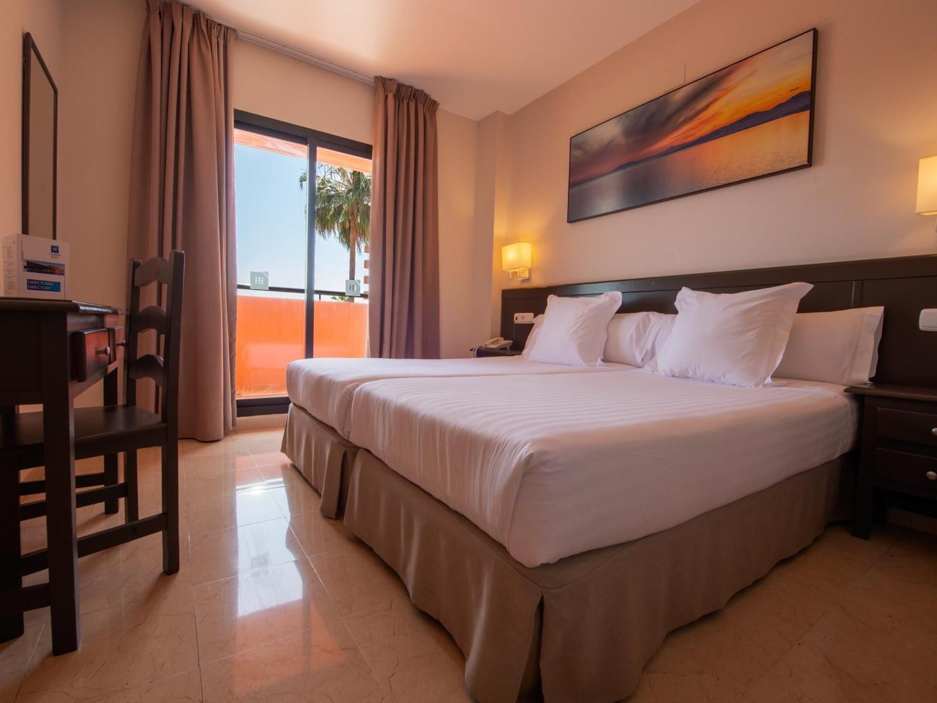 One-Bedroom Apartment (3-4 Adults)