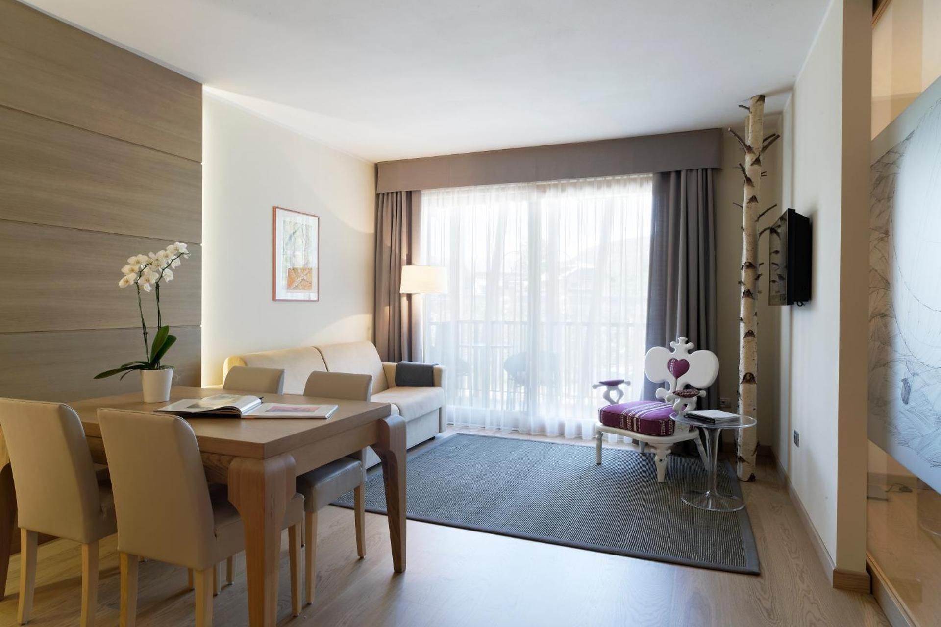 Deluxe Junior Suite