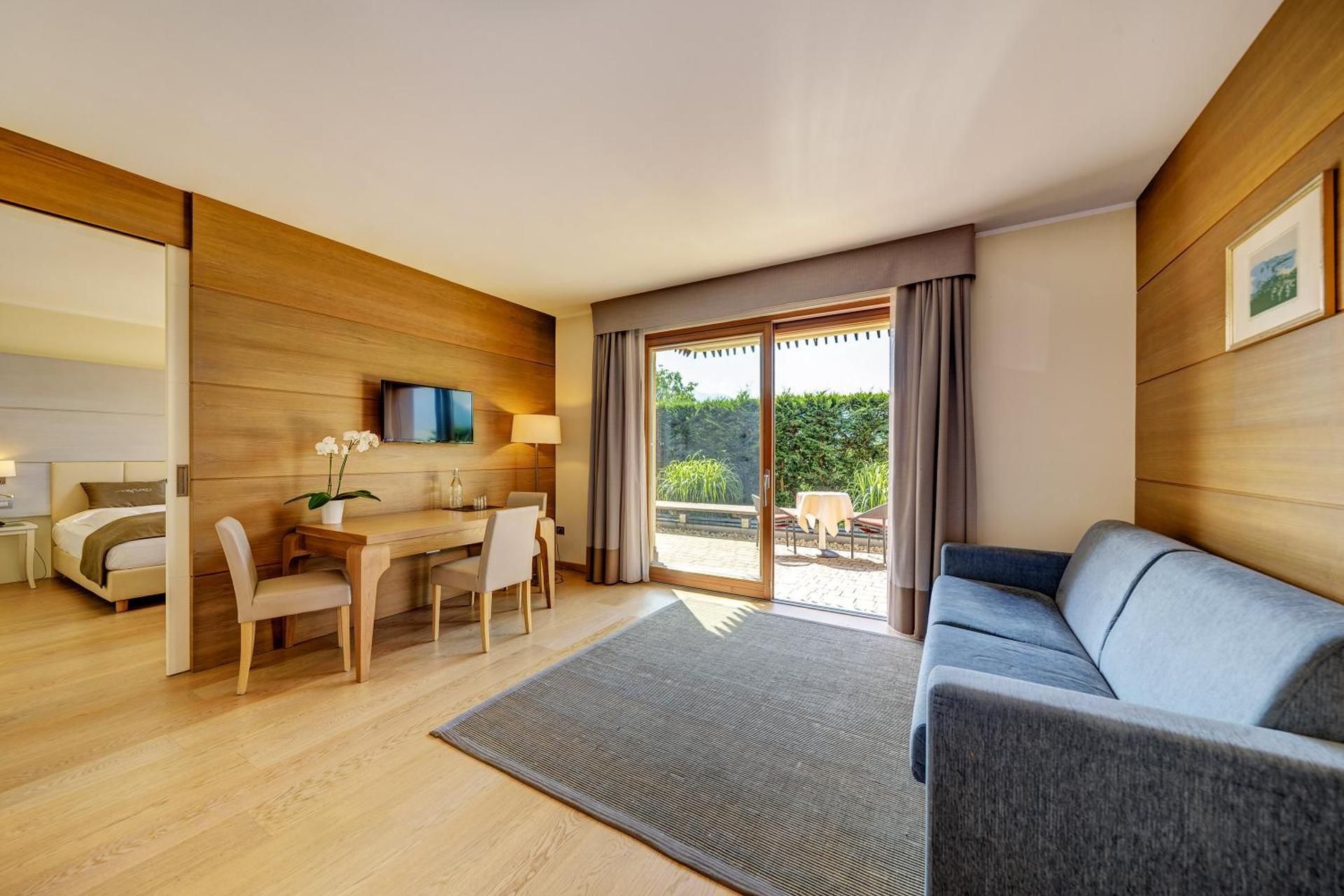 Royal Suite with Garden View