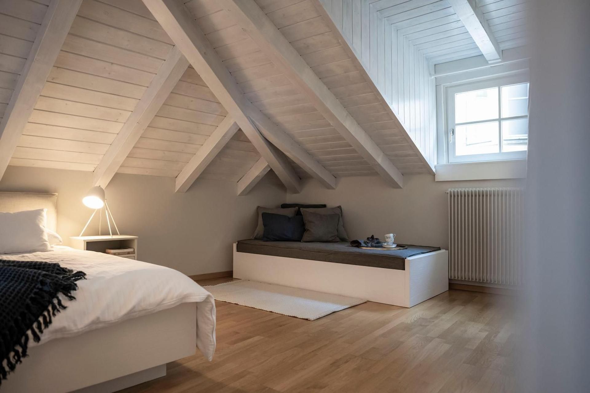 Large One-Bedroom Apartment
