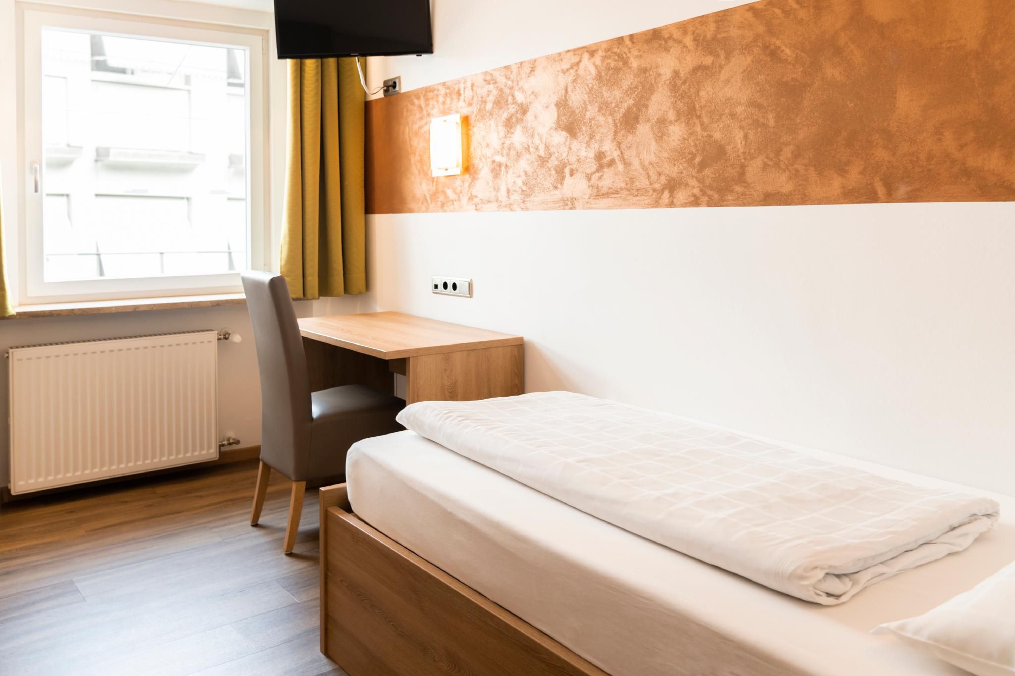 Single Room - Basic
