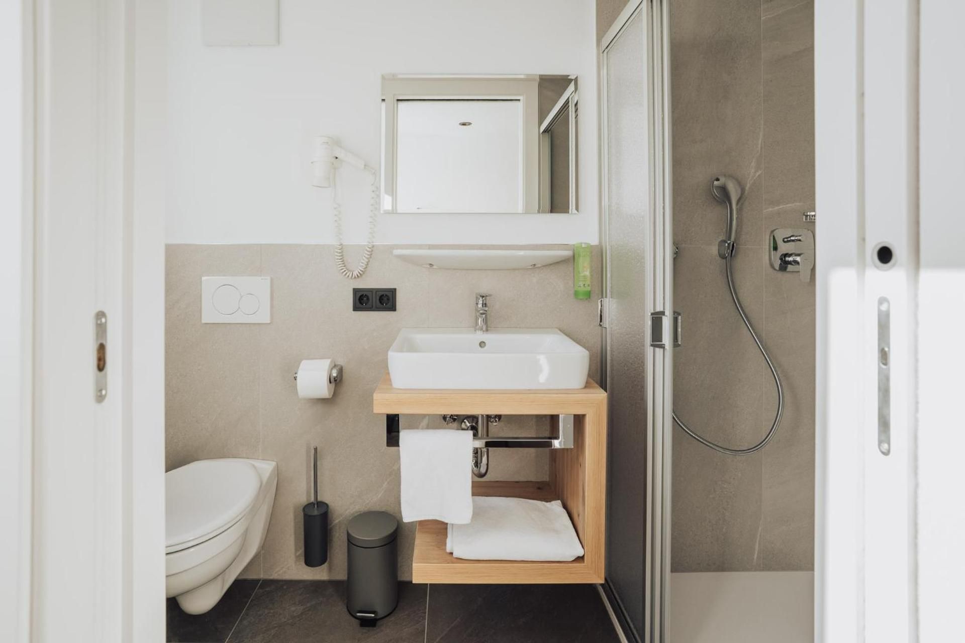 Single - Room