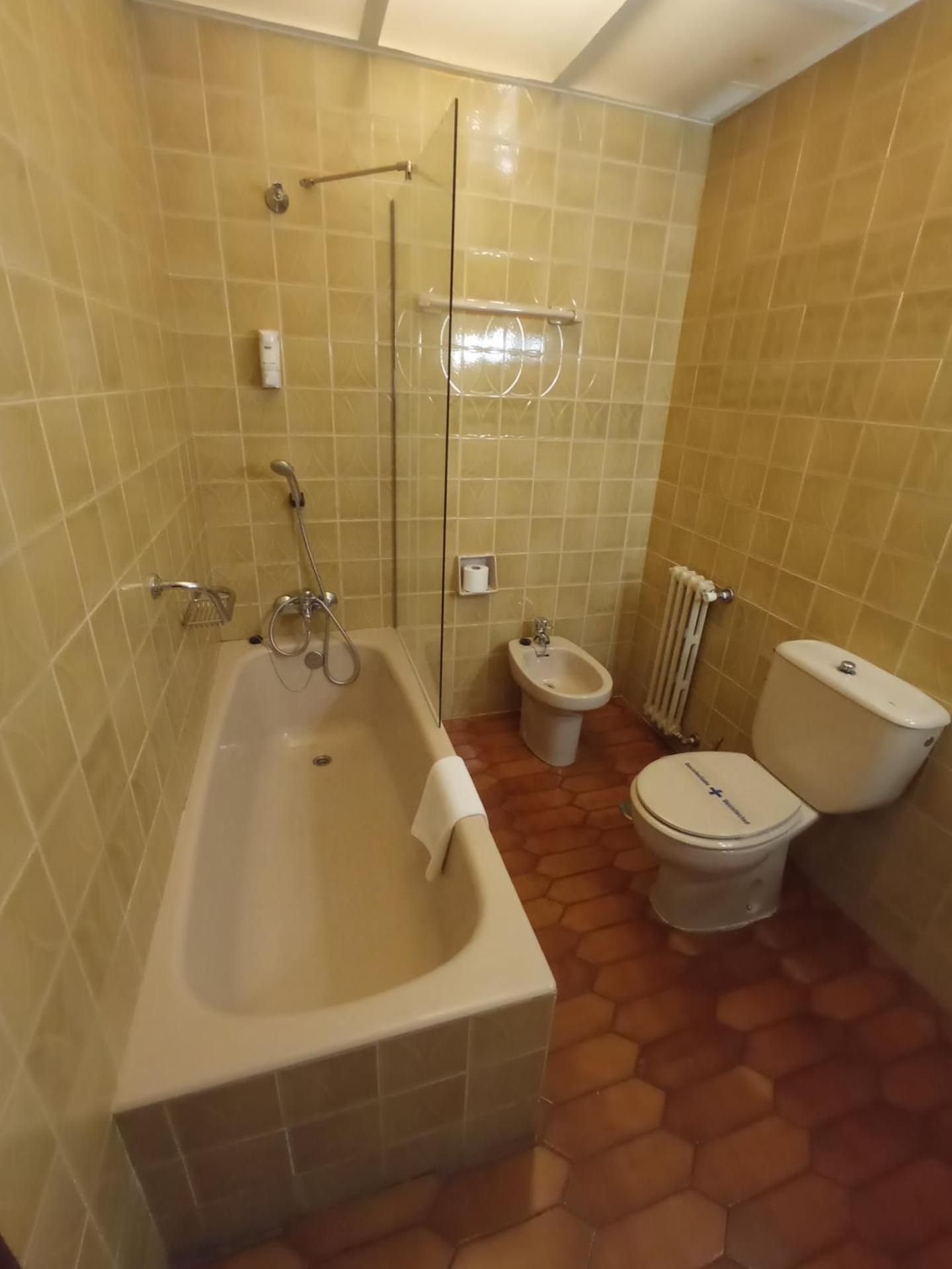 Hotel ELE Acueducto Superior Twin Room with Balcony 3