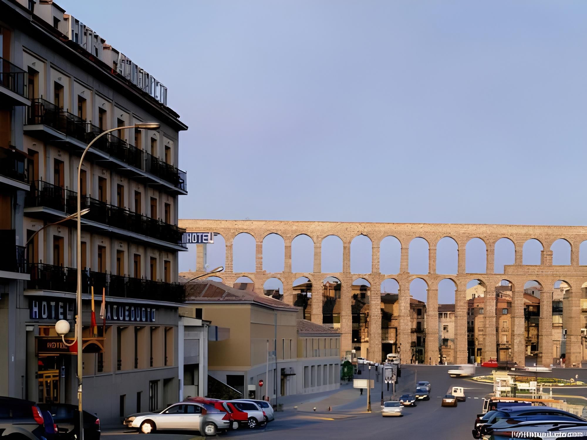 Hotel ELE Acueducto