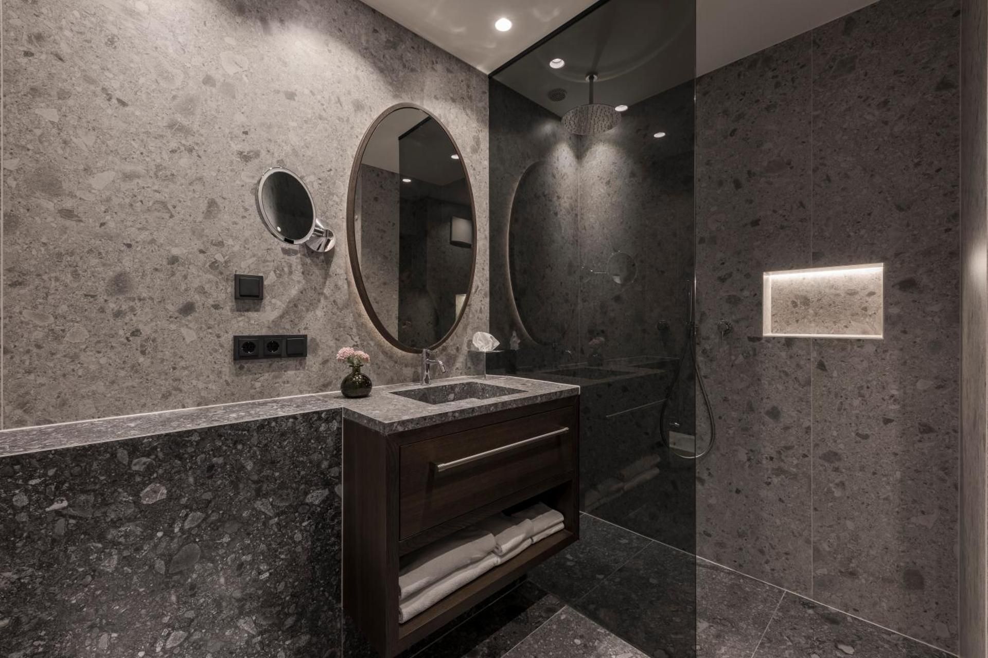 Magdalenerhof Double Room 7