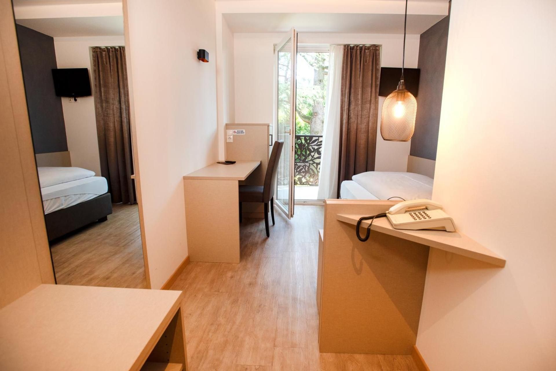 Single Room