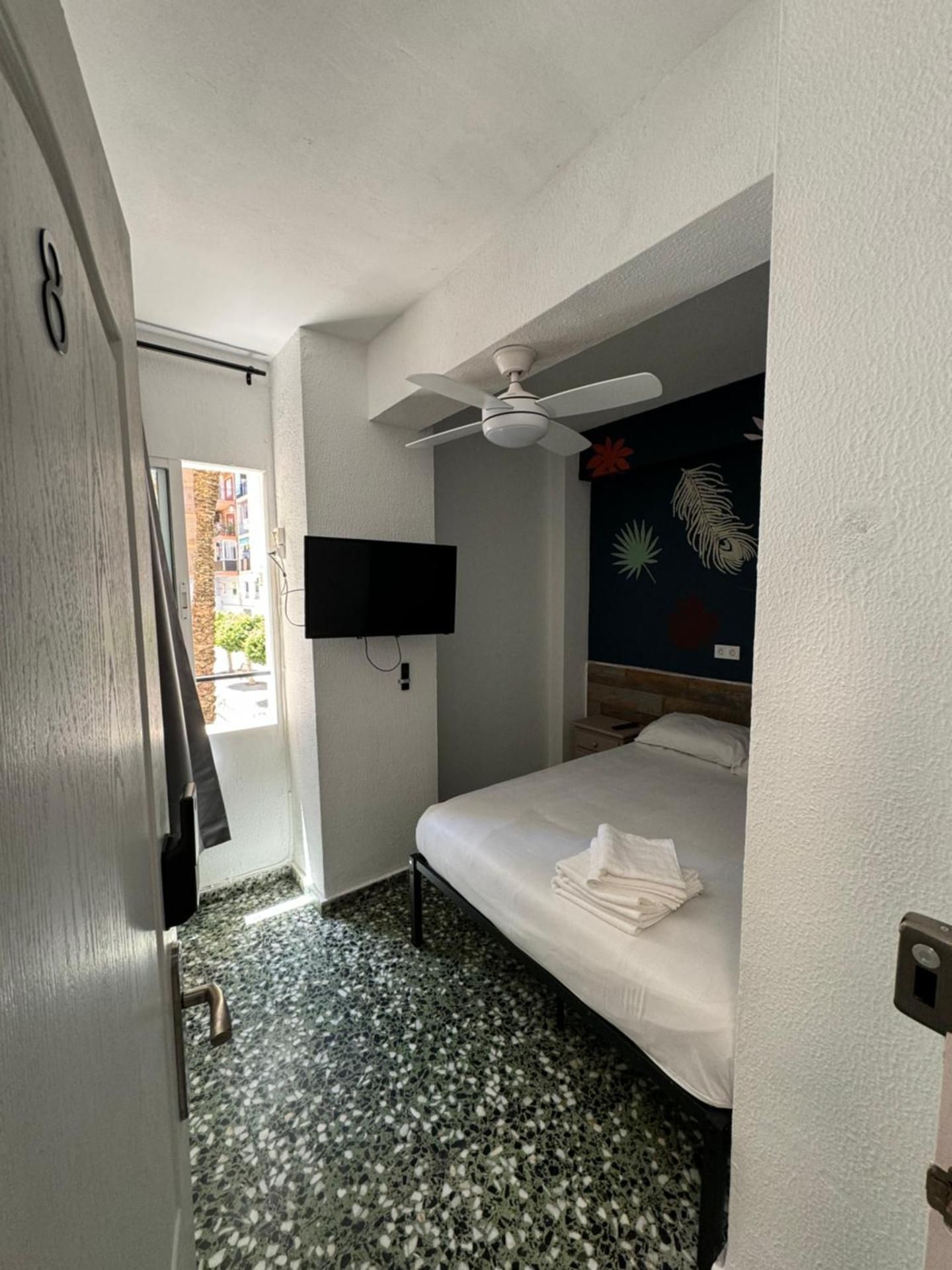 Double Room with Shared Bathroom