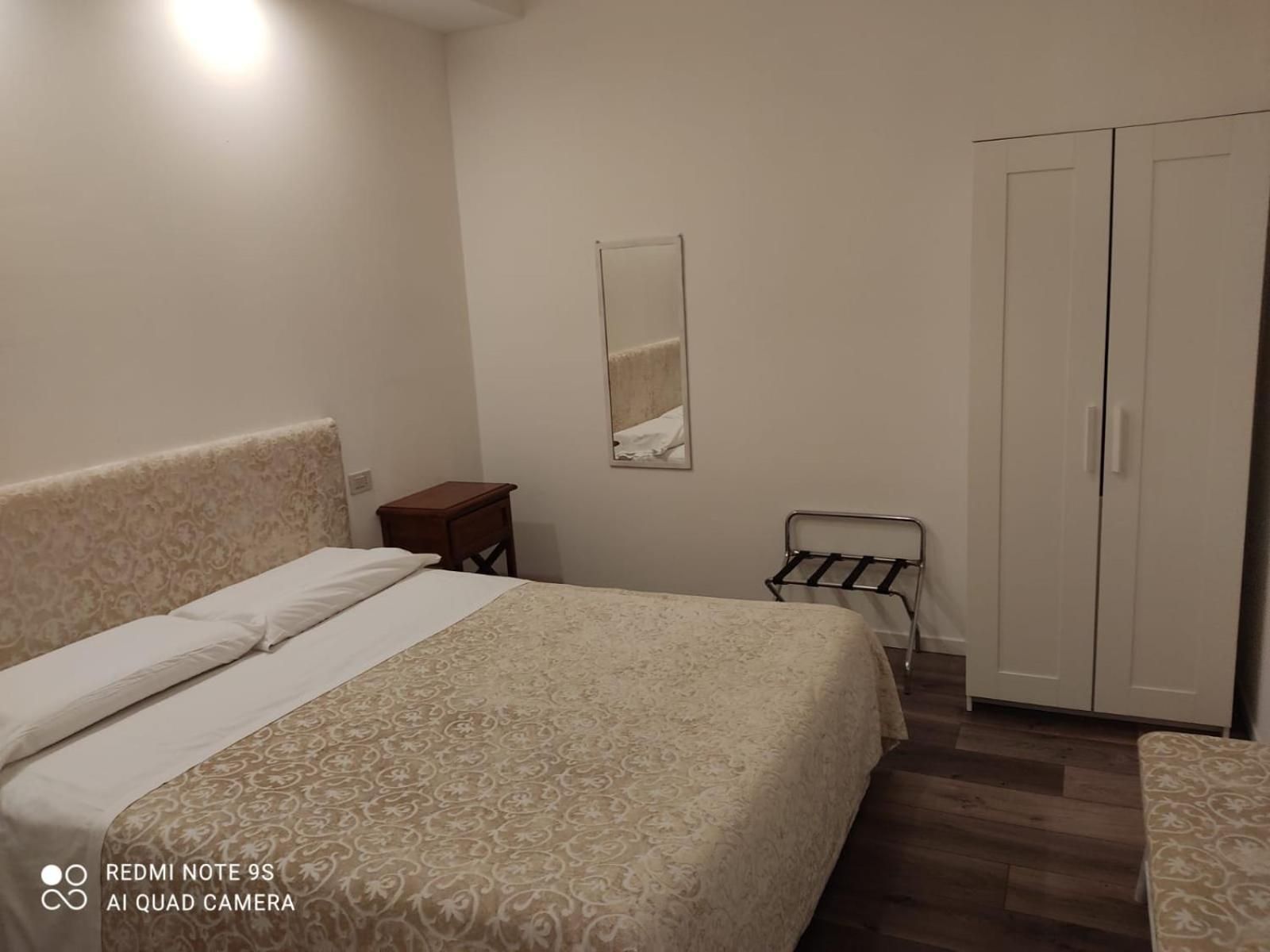 Gemini camere e suites Junior Suite with Balcony 2