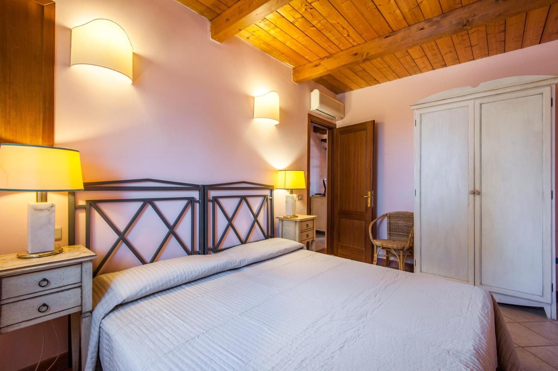 Three-Bedroom Apartment (6 Adults) - Separate Building