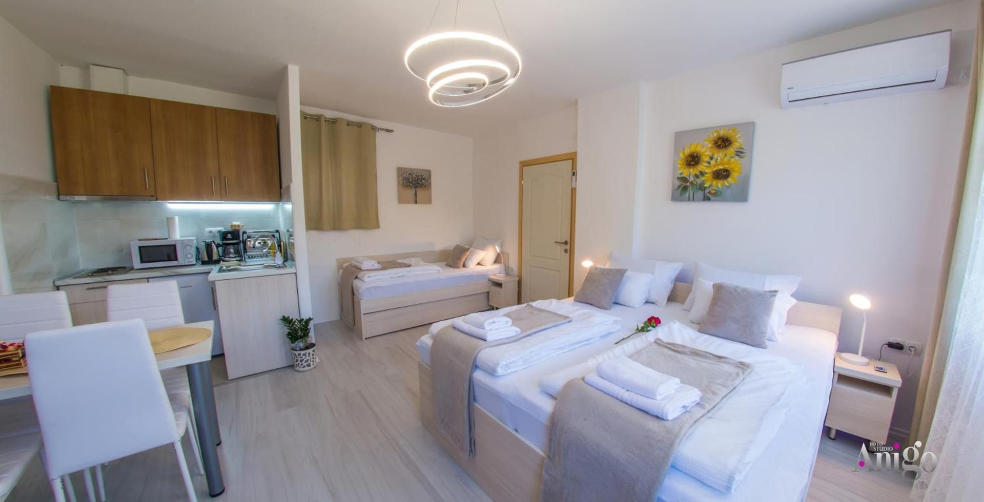 Studio Apartment
