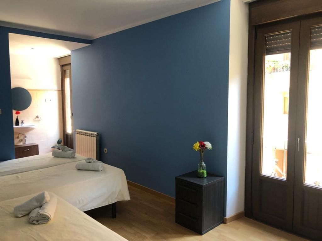 Quadruple Room with Private Bathroom