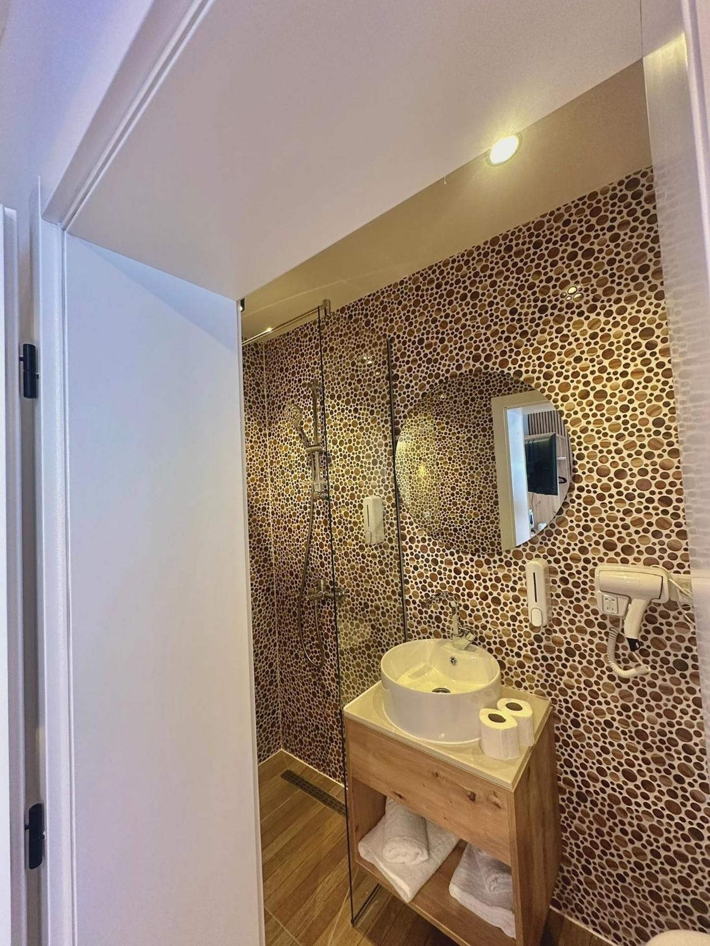 Hotel Sinan Han Standard Queen Room 3