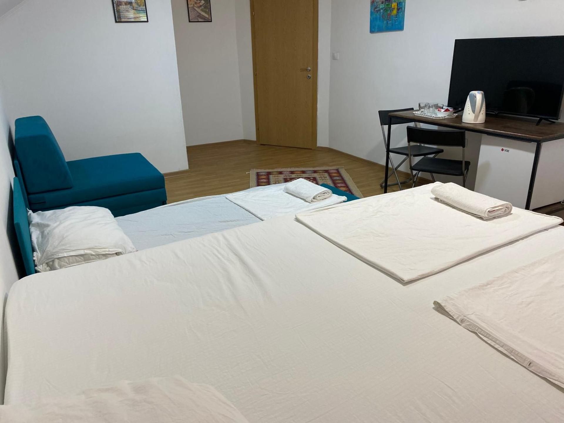 Triple Room with Mountain View