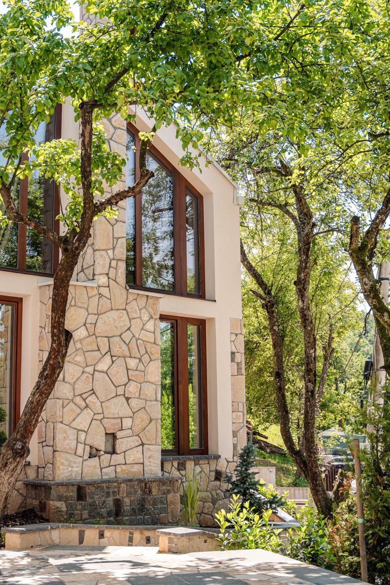 Toplik Village Resort