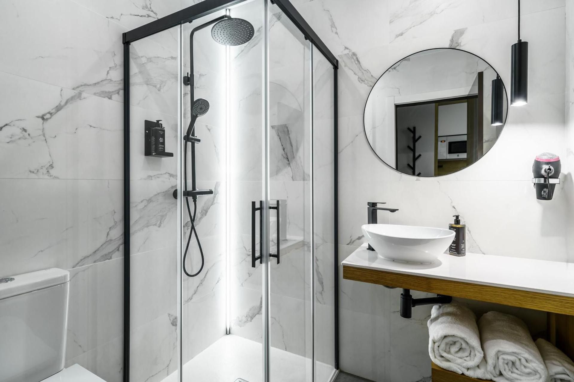 Limehome Bilbao Tristan de Leguizamon Kalea Studio with Sofa Bed