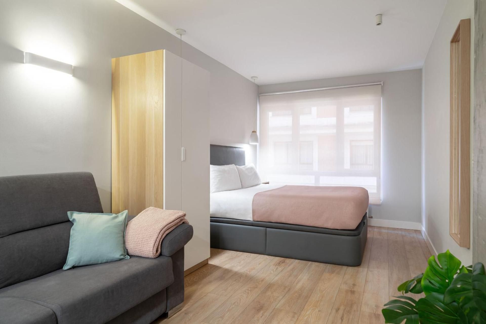 Limehome Bilbao Tristan de Leguizamon Kalea Comfort Studio with Sofa Bed