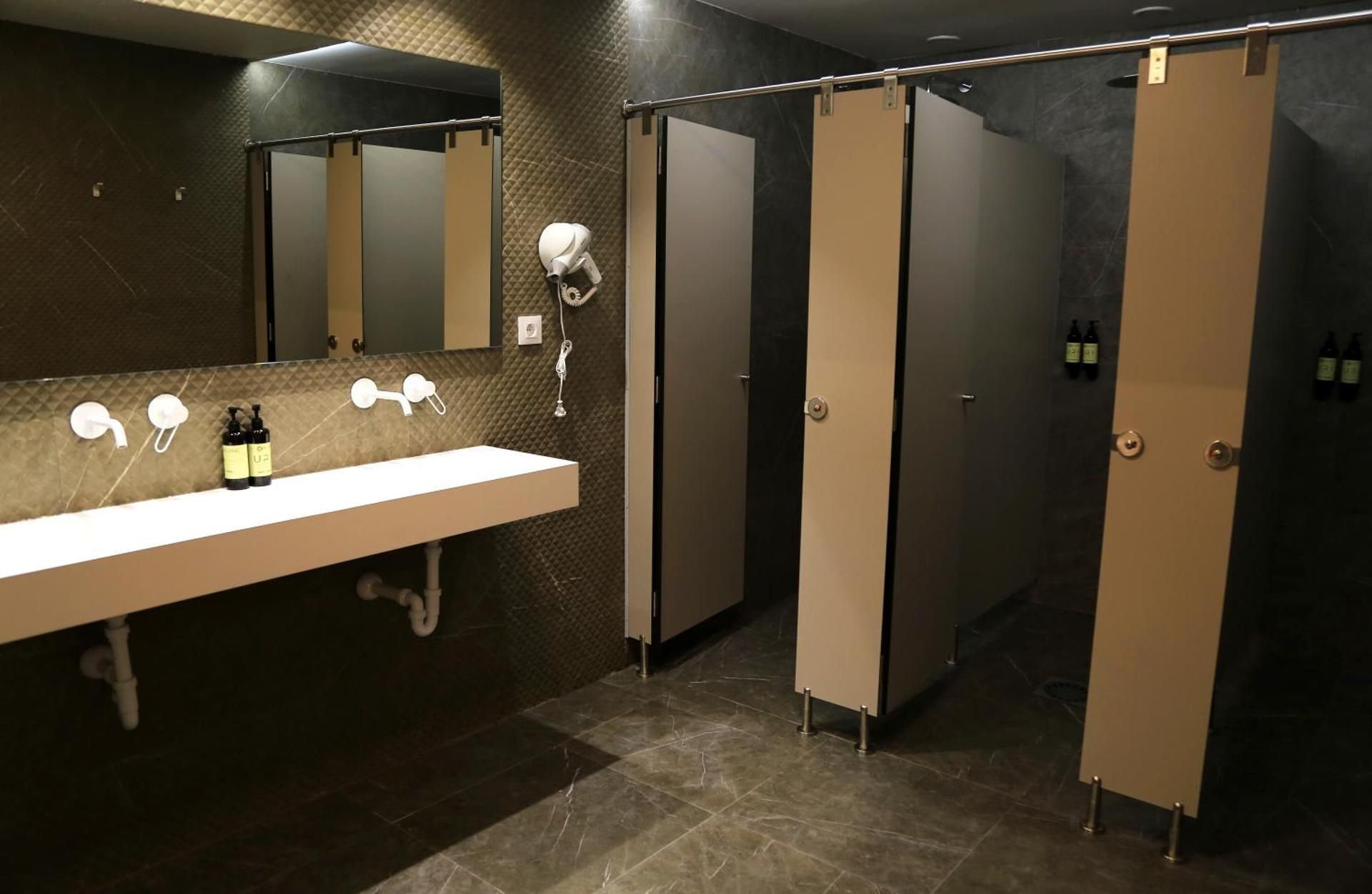 Quadruple Room with Shared Bathroom