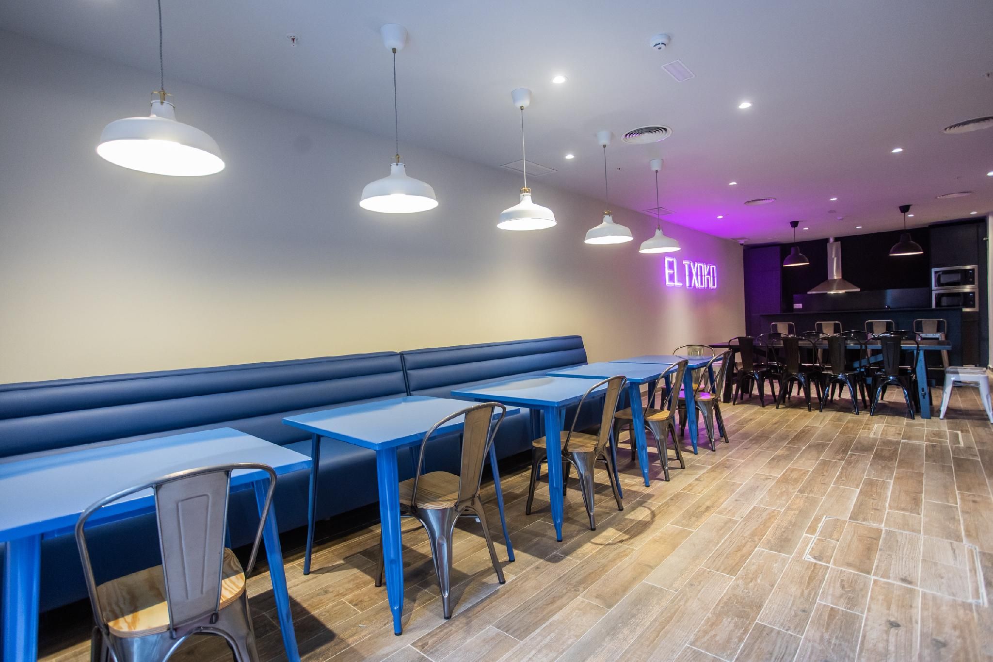 84ee66185f22aa89684e619a63c64e04