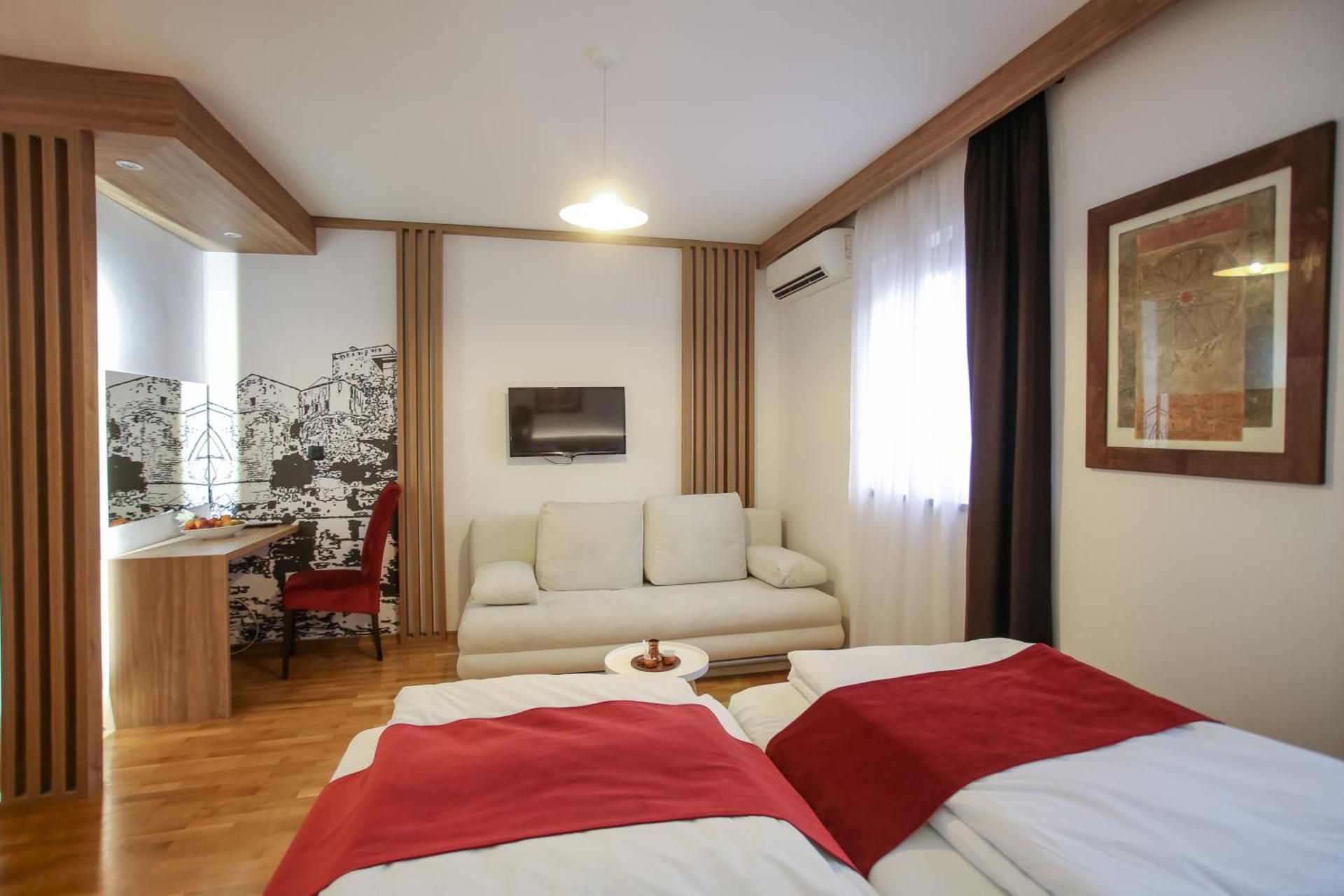 Triple Room