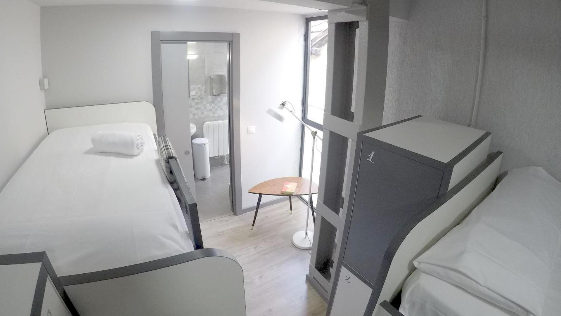 Quadruple Room with Private Bathroom