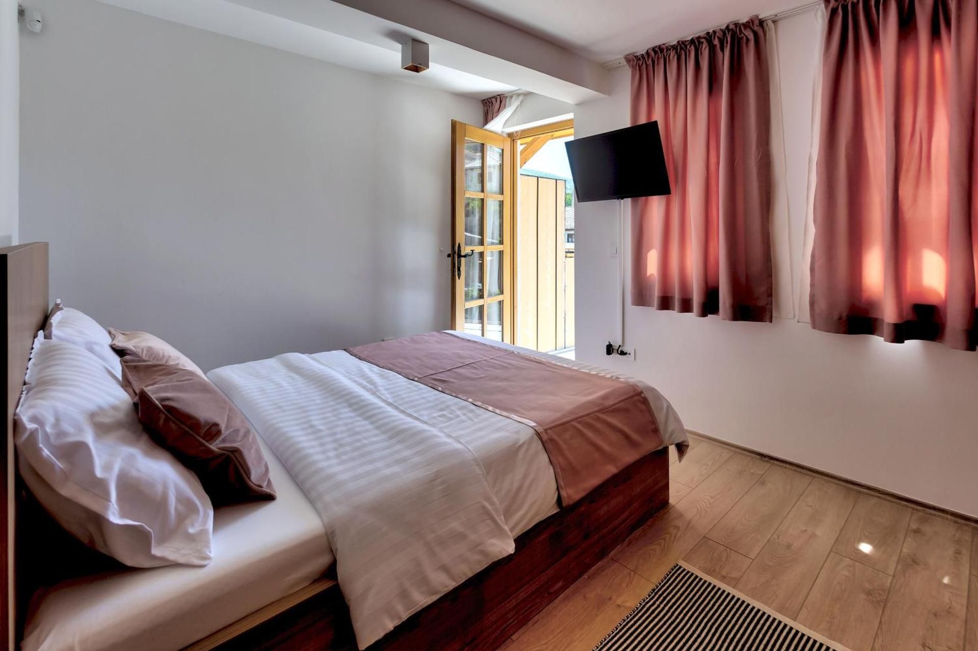 Villa Gunga Double Room with Balcony