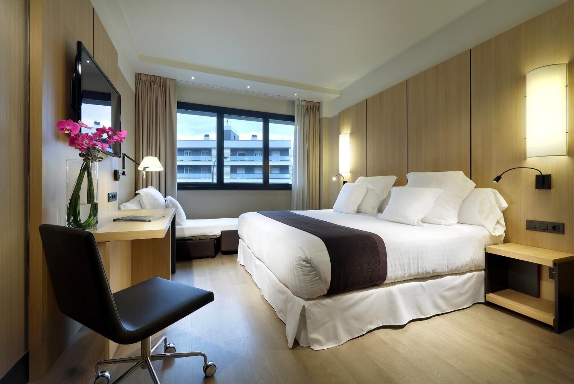 Two Connecting Double Rooms