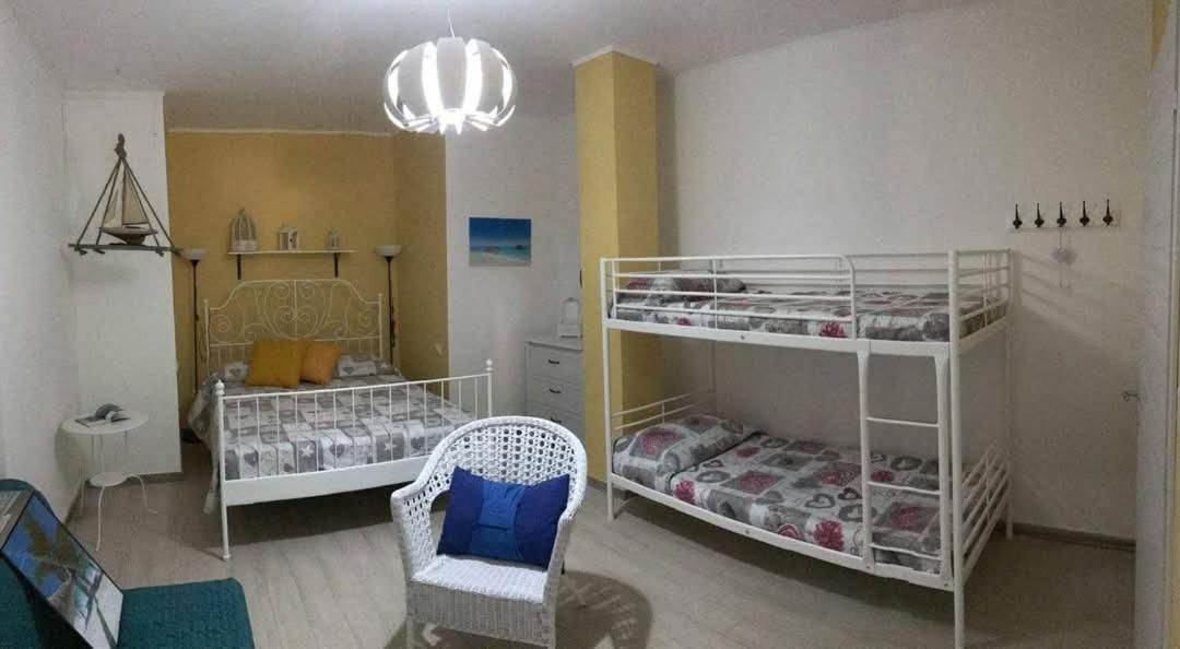 Quadruple Room with Private Bathroom