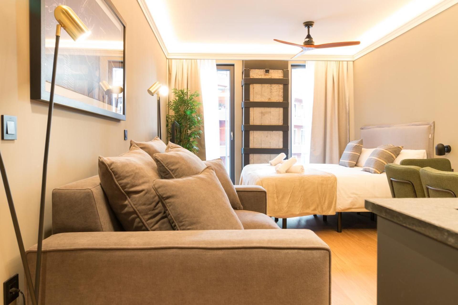 Old Town Apartments by Staynnapartments Studio