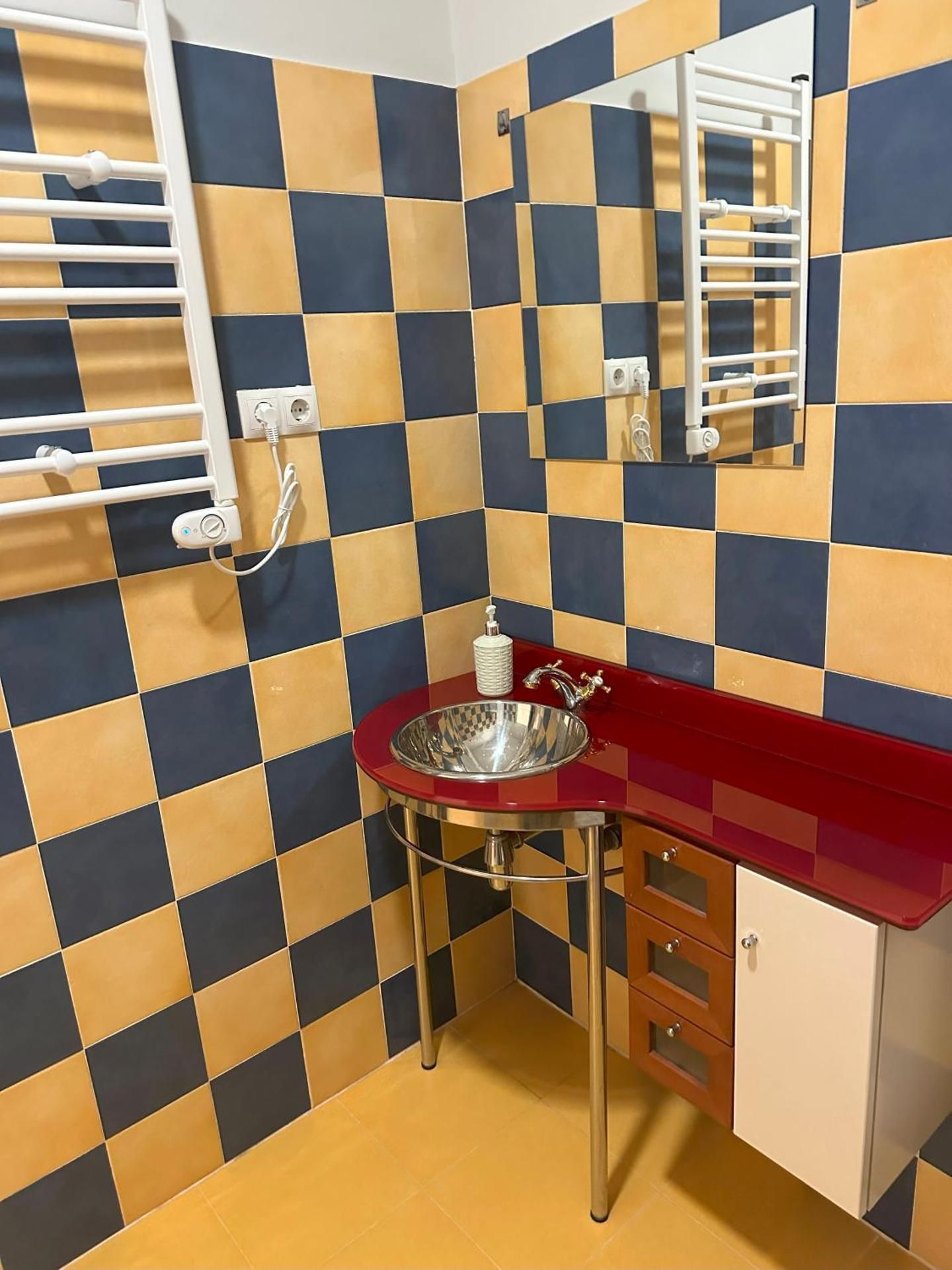 Quadruple Room with Private Bathroom