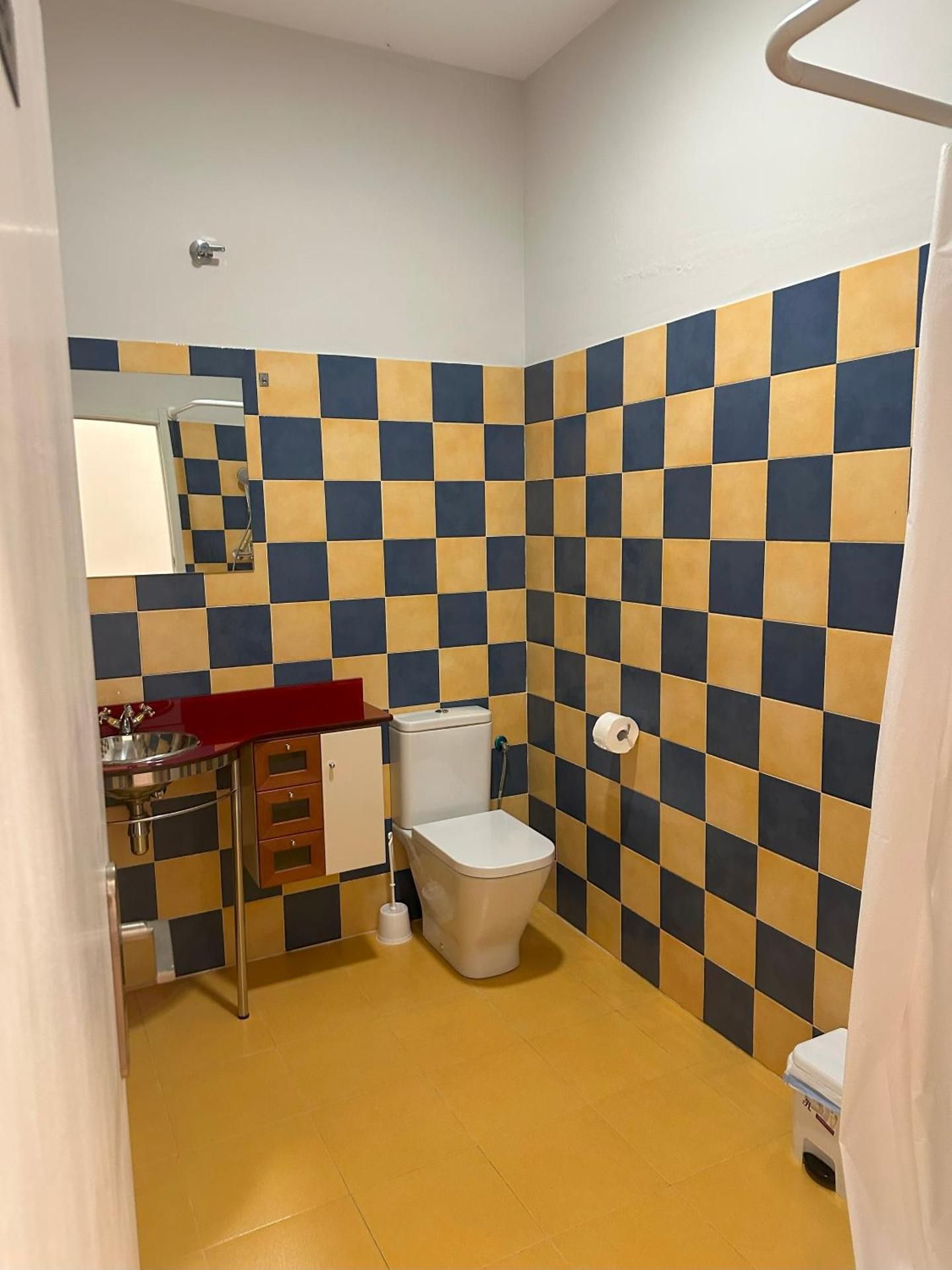 Quadruple Room with Private Bathroom
