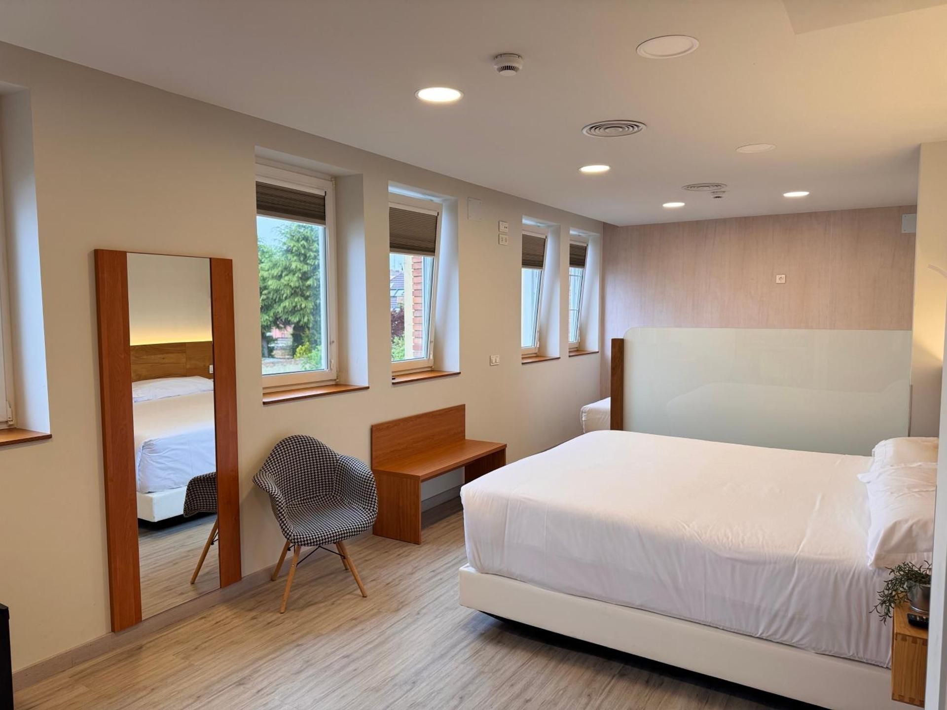 Classic Quadruple Room