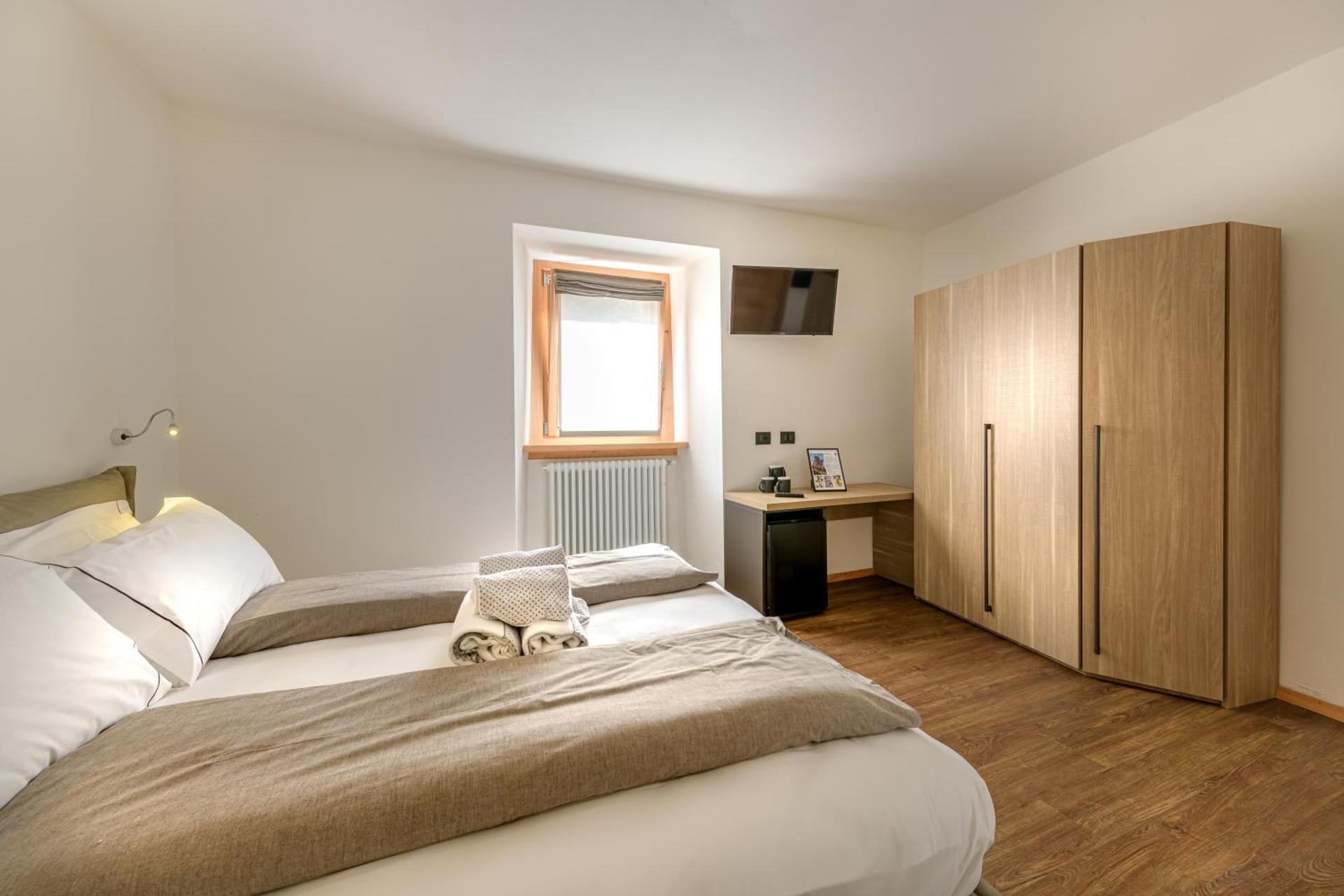 Deluxe Double or Twin Room