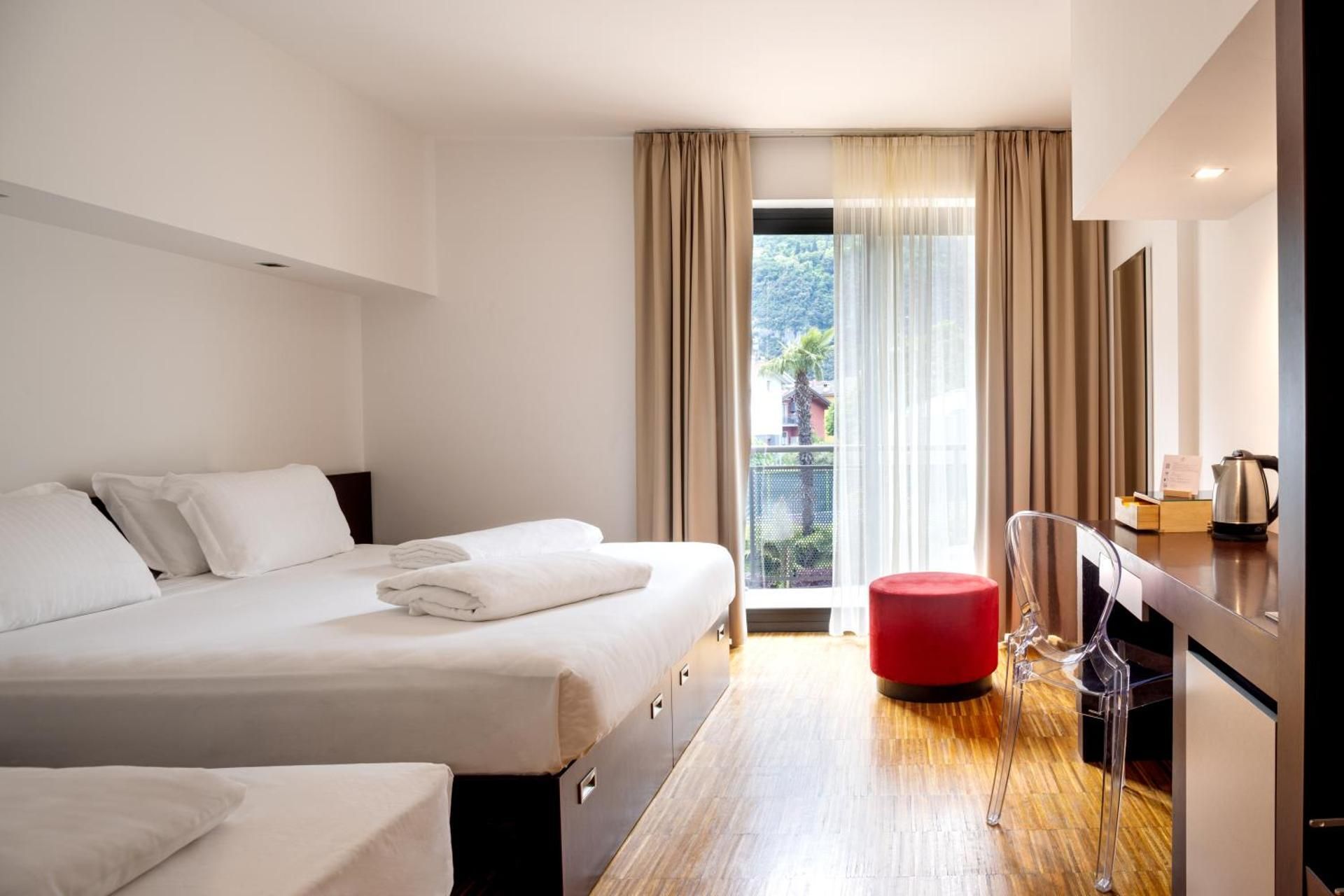 Comfort Triple Room