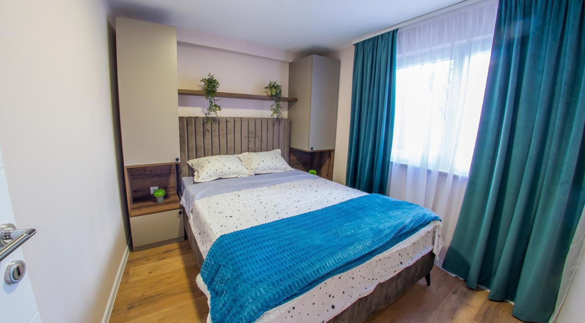 Villa Lira Two-Bedroom Apartment