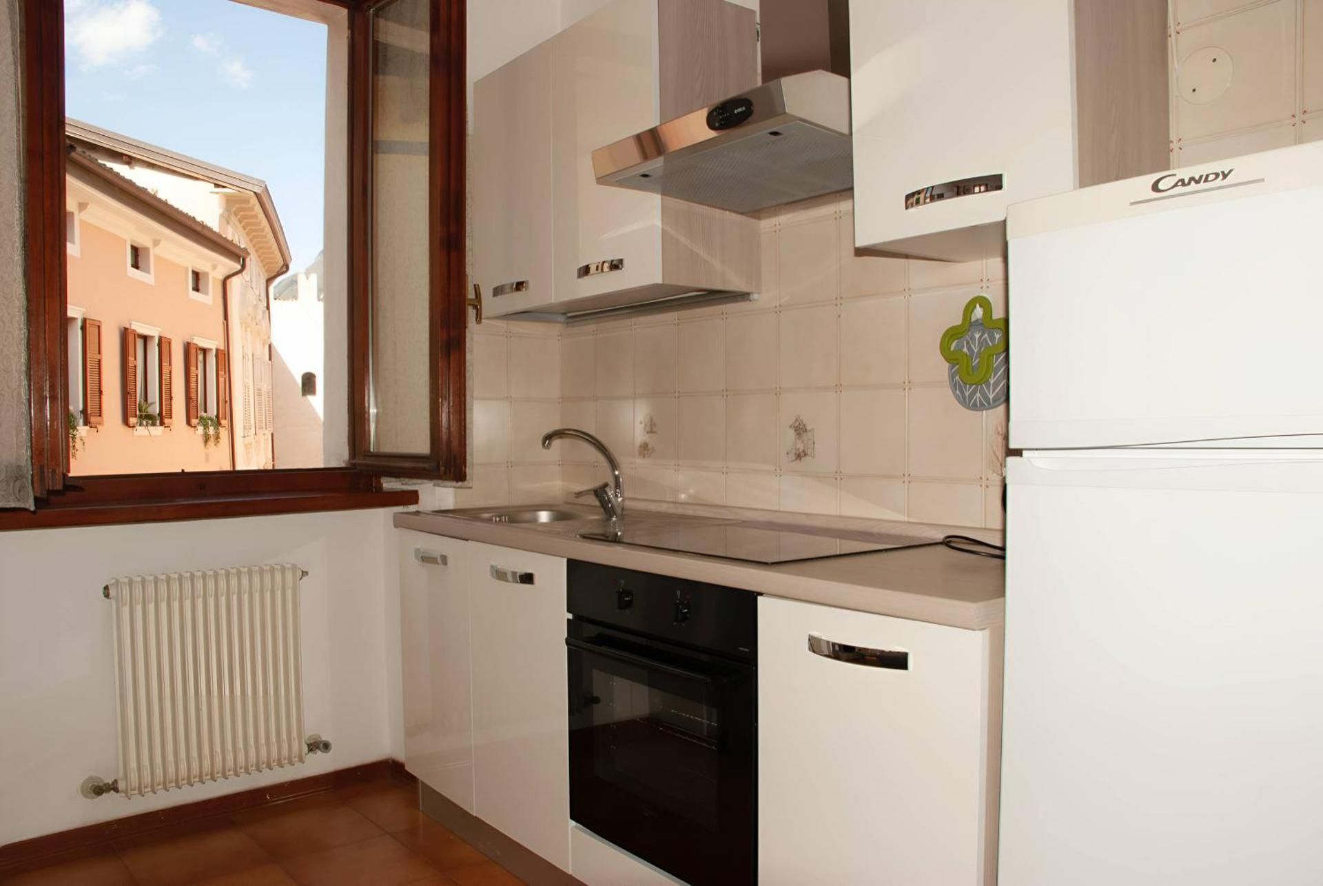 One-Bedroom Apartment With City View