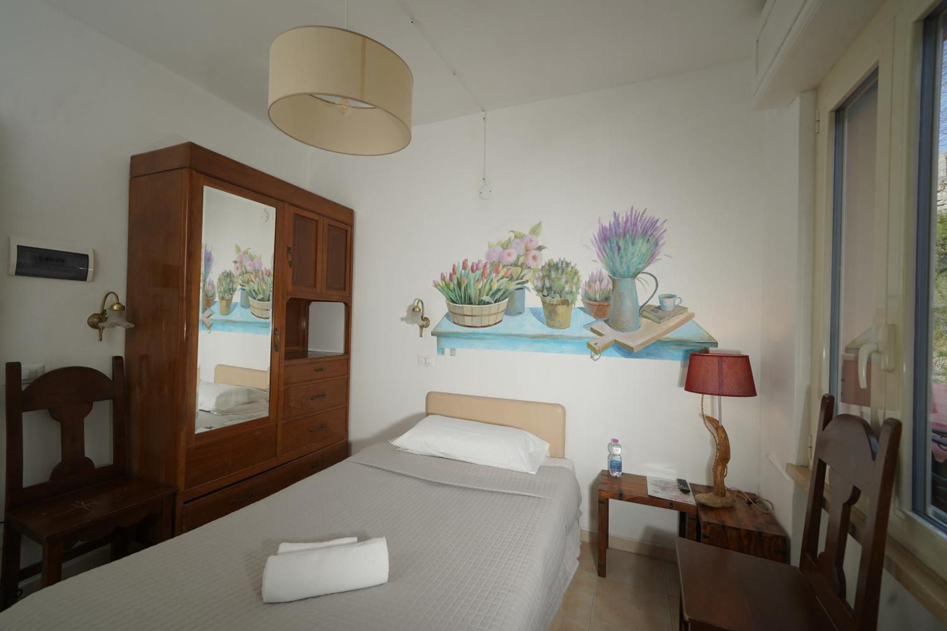 Single Room with Bathroom