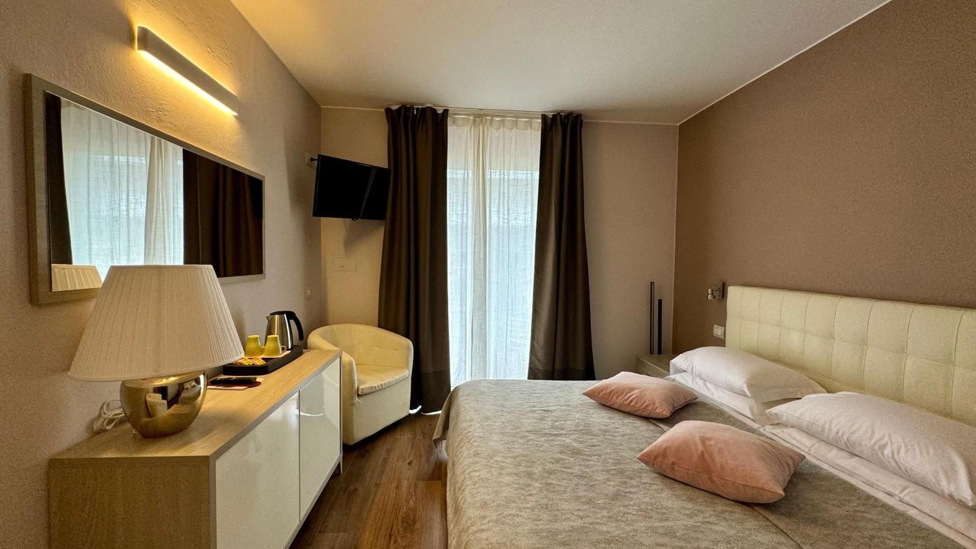 Comfort Double Room with Balcony and Pool View