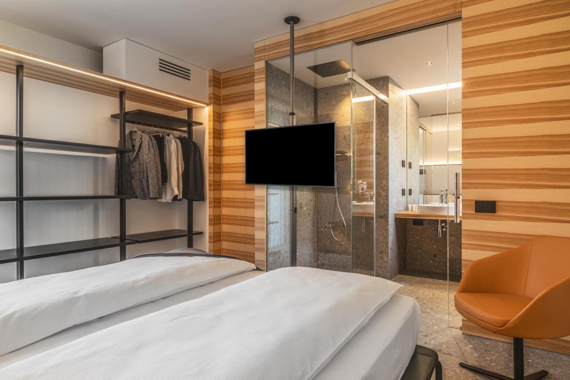 Two-Bedroom Apartment with Garden