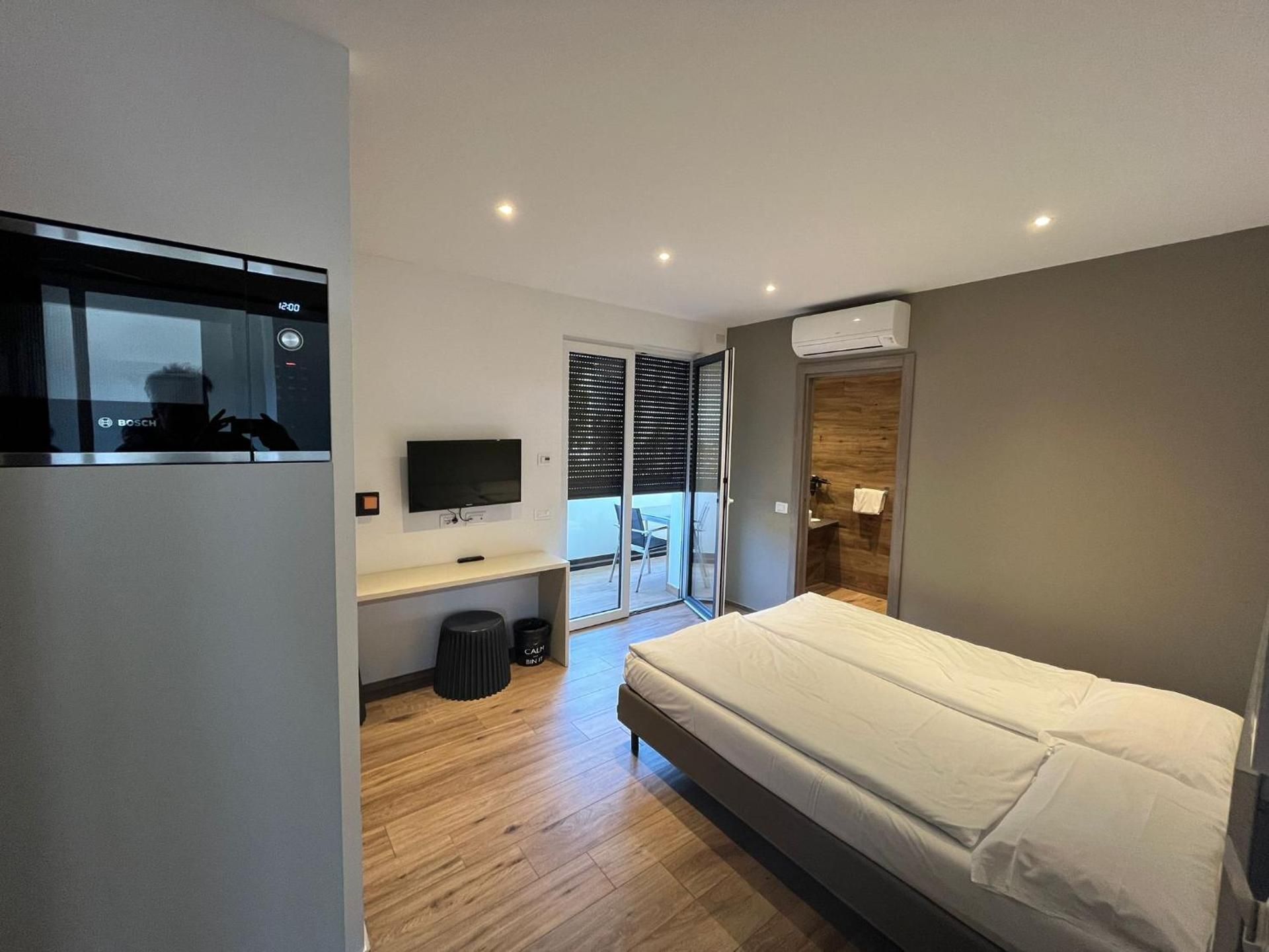 Double or Twin Room with Balcony