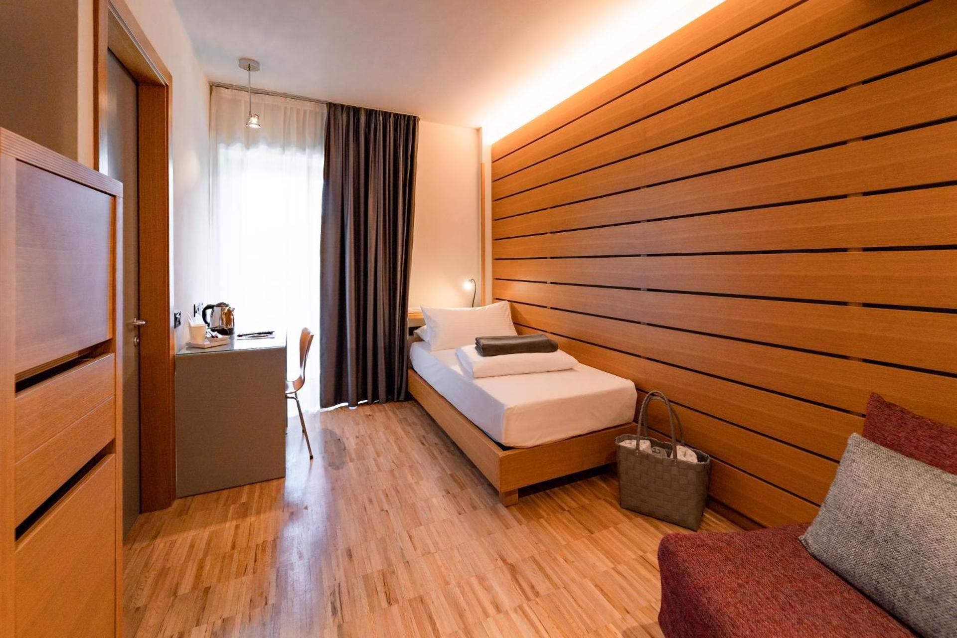 Single Room