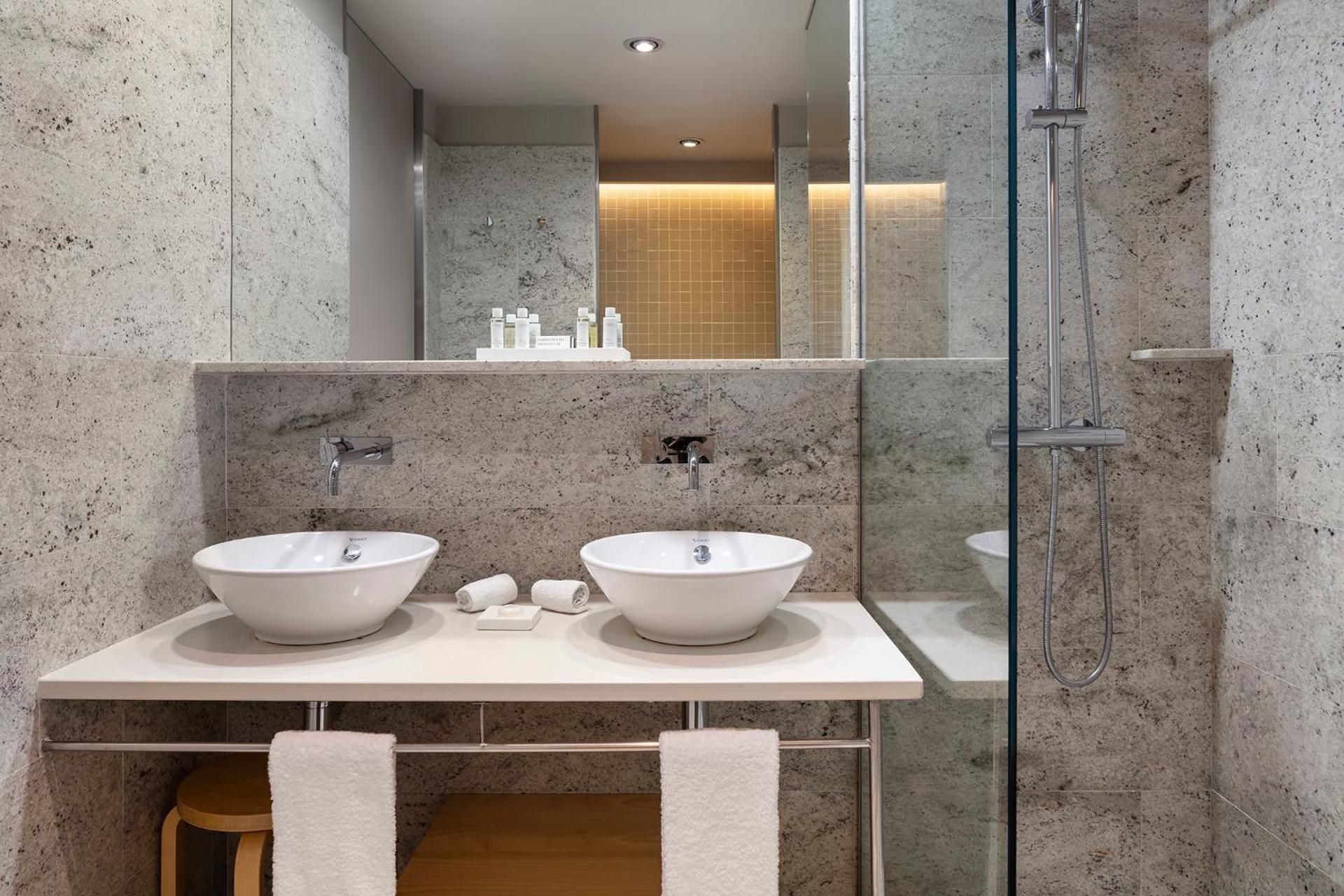 Gran Hotel Domine Bilbao Smart Inner View Room 3