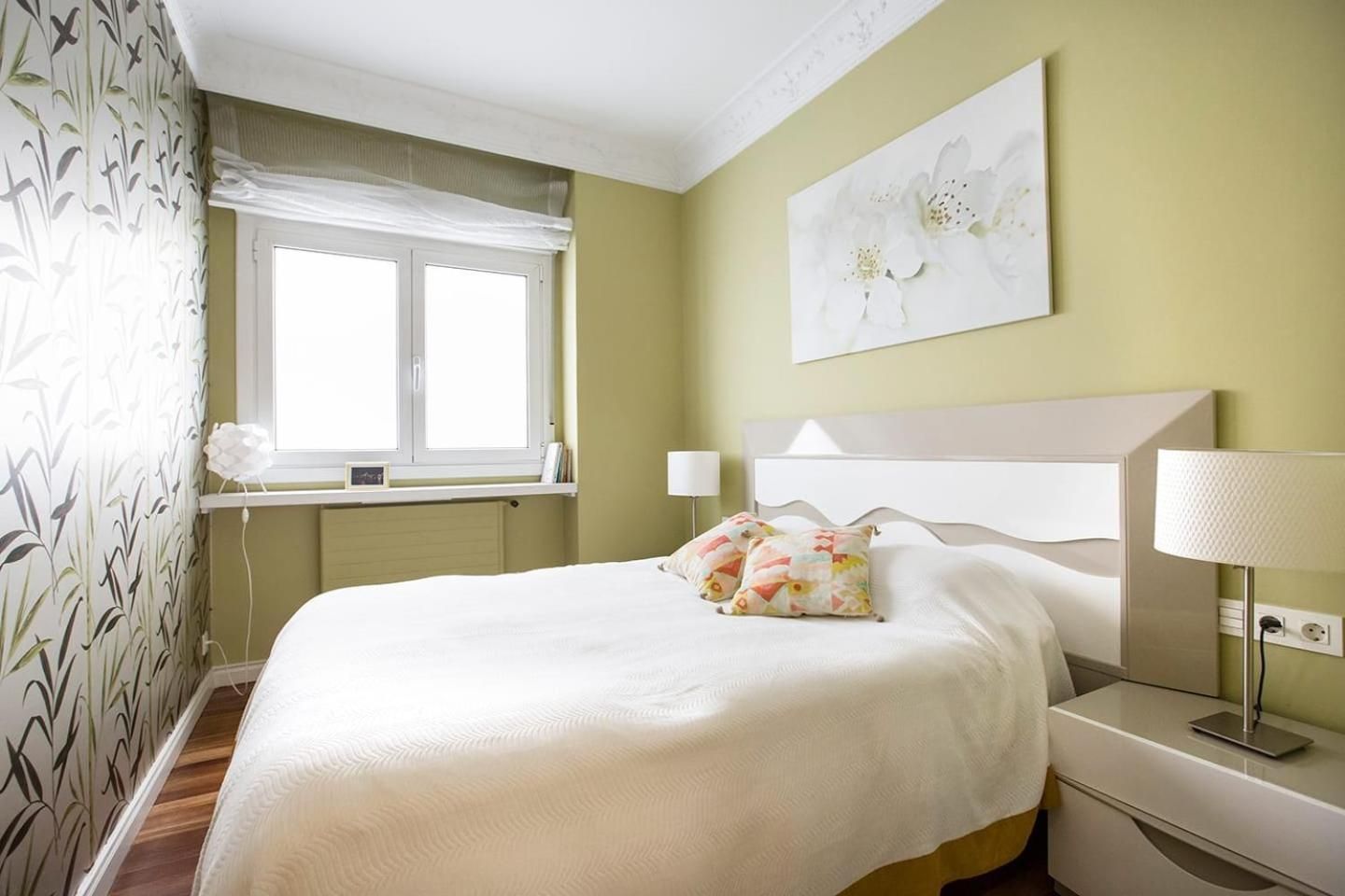 HABITACION EN VIVIENDA GRAN VIA BILBAo Standard Double Room with Shared Bathroom