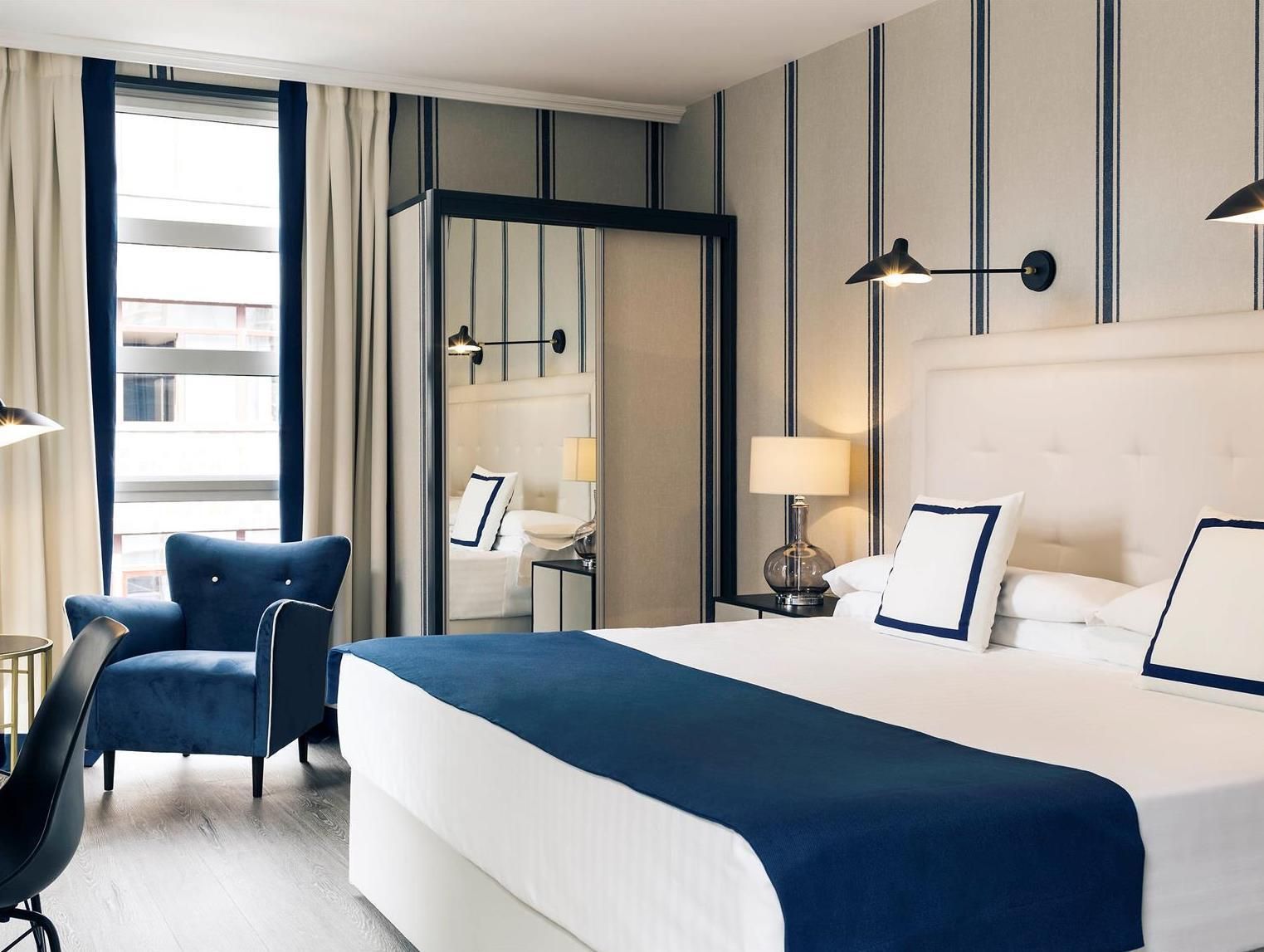 Superior King Room