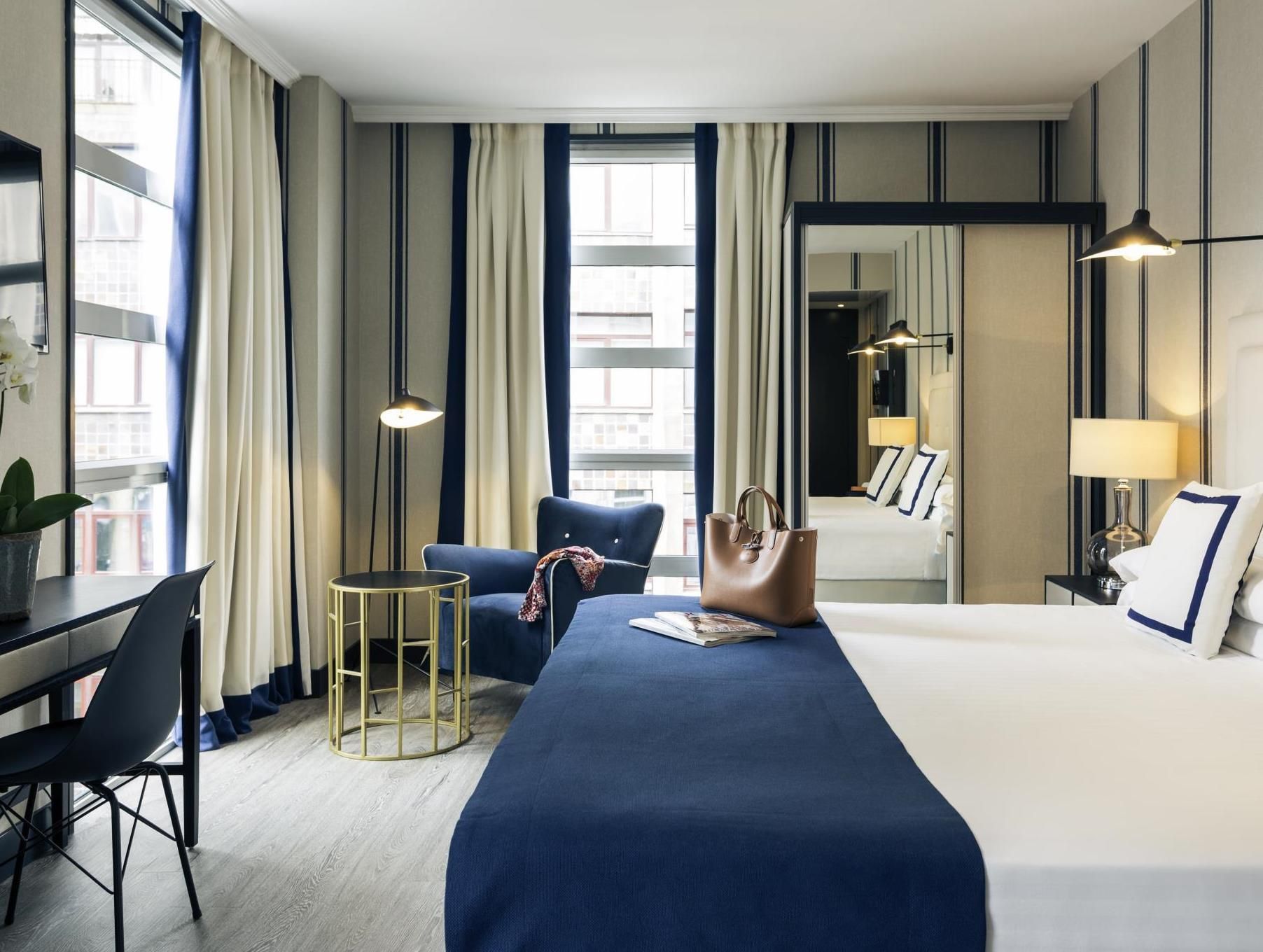 Superior King Room