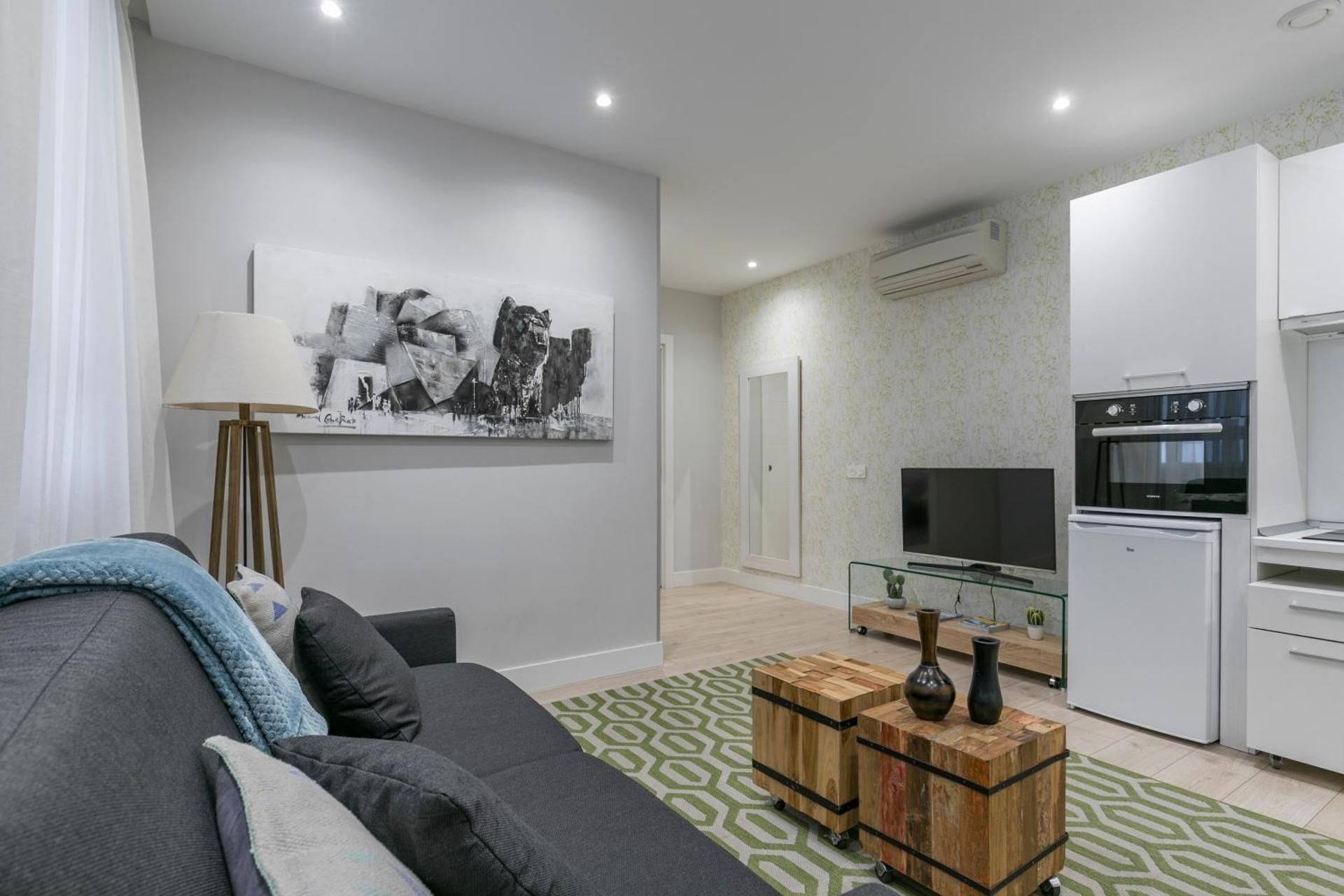 BMA by Forever Rentals Standard One-Bedroom Apartment 2