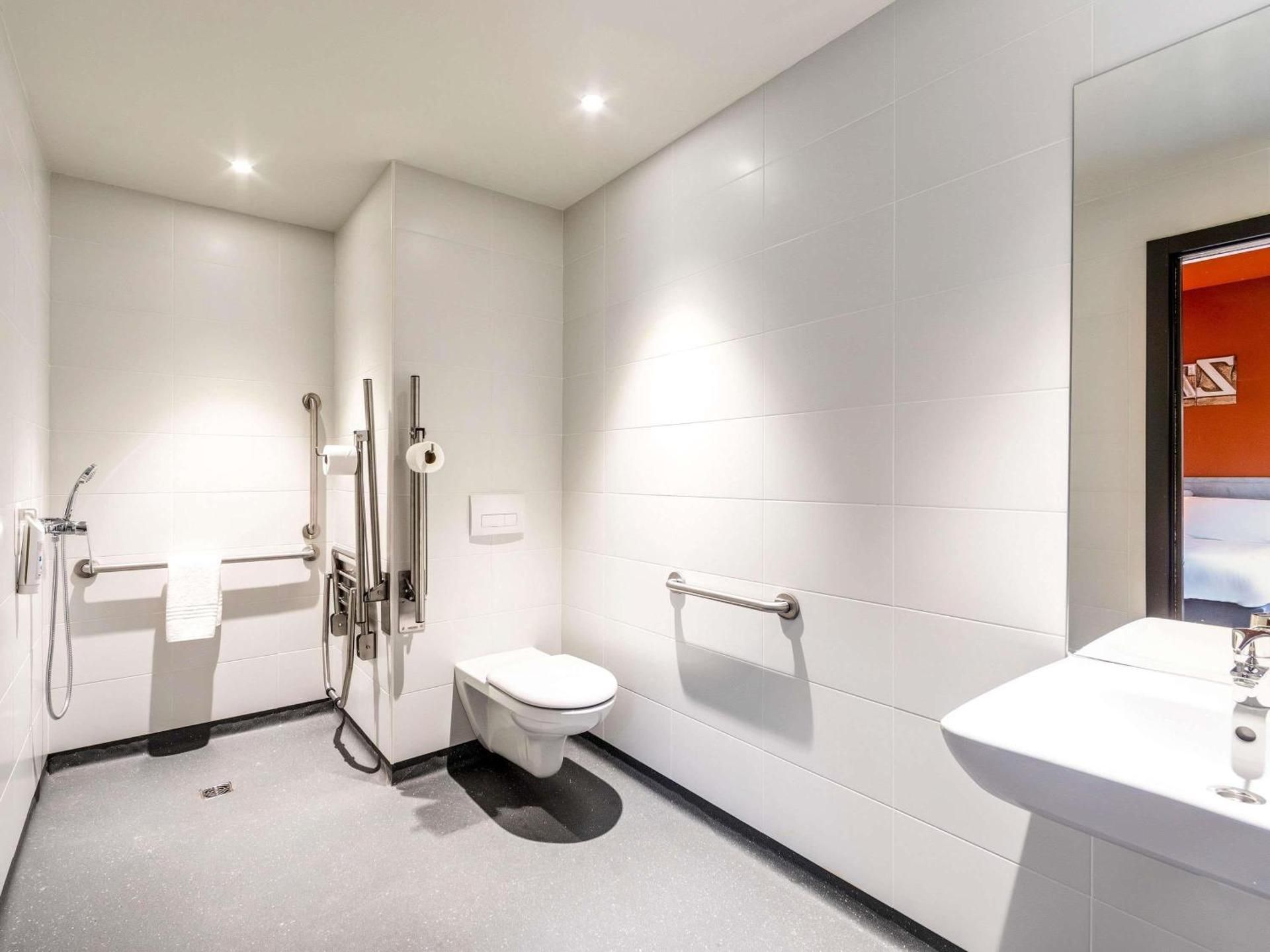 Twin Room - Disability Access