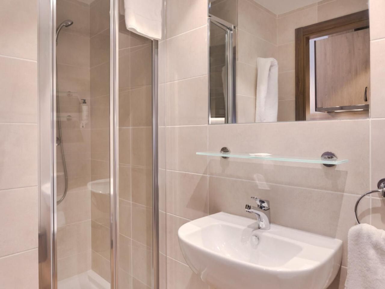 Superior Single Room