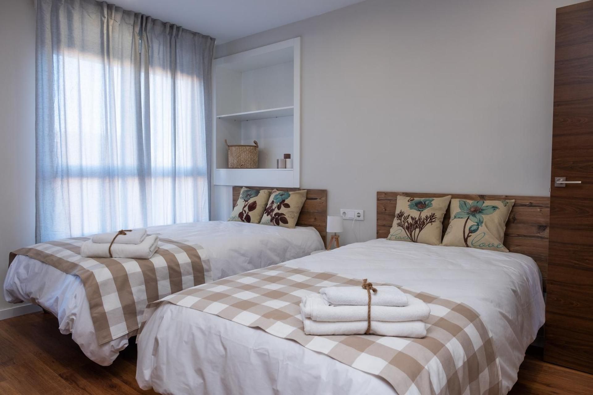 Twin Room with Bathroom