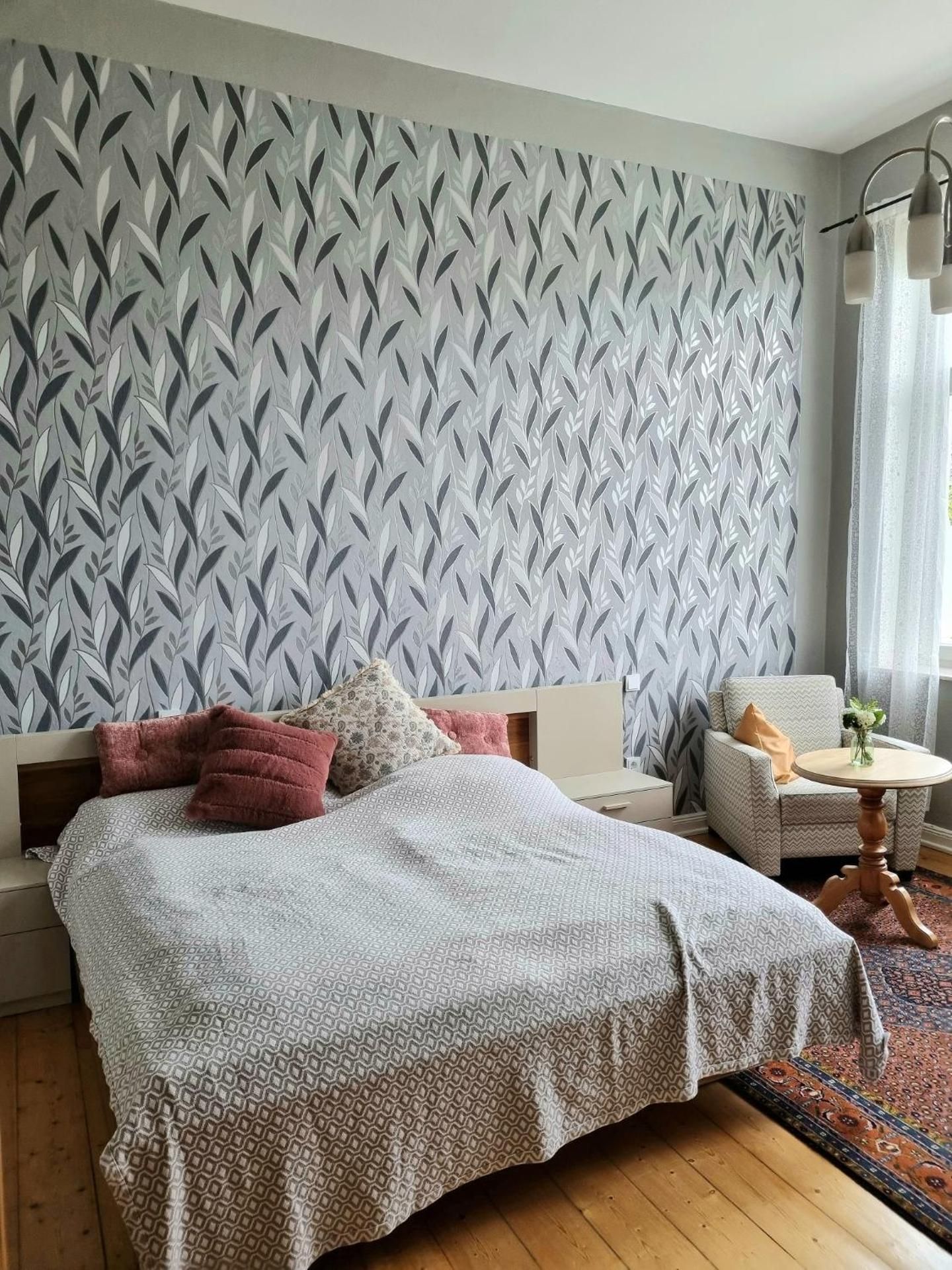 Deluxe Double Room (2 Adults + 1 Child)