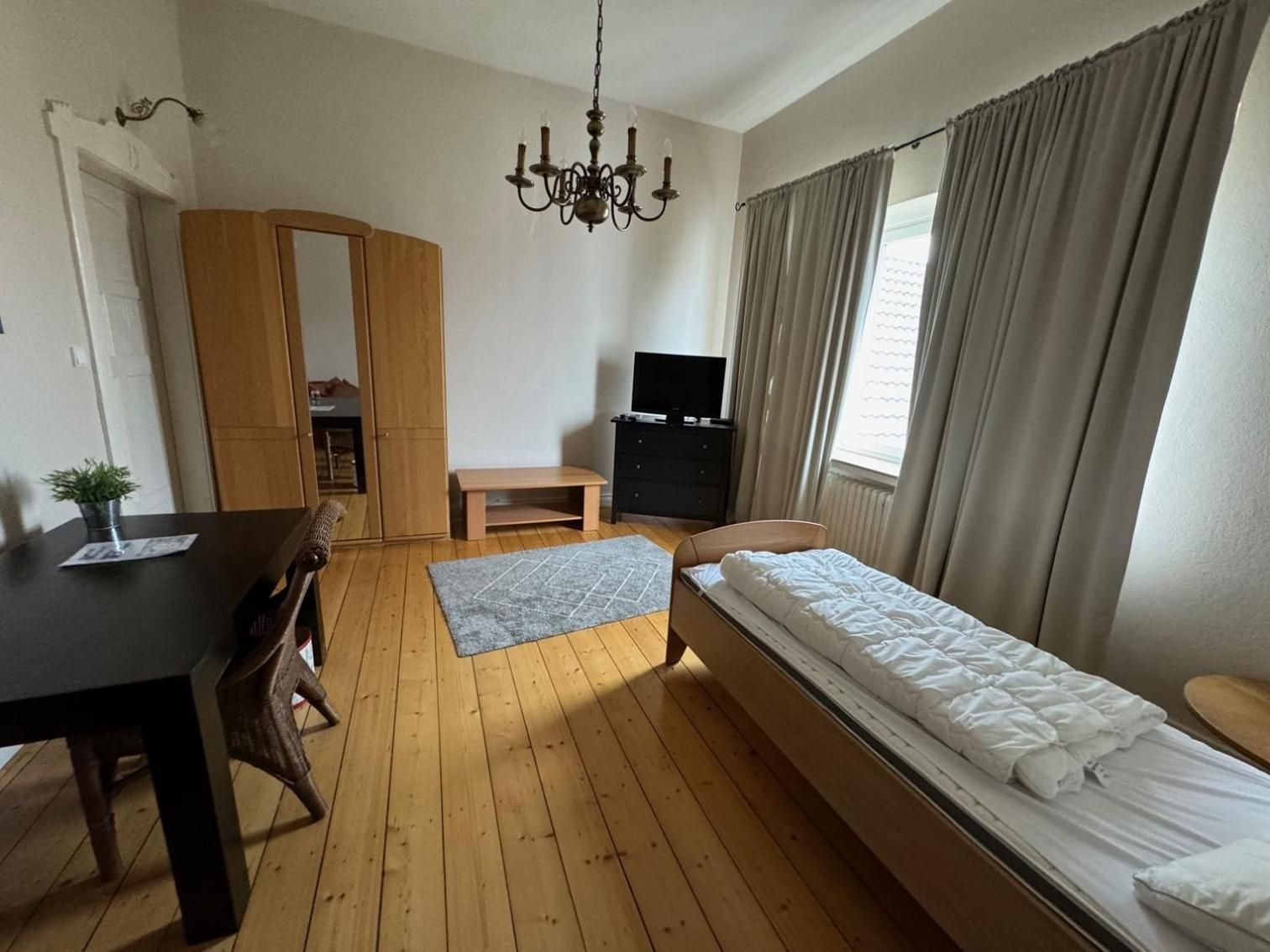 Deluxe Single Room